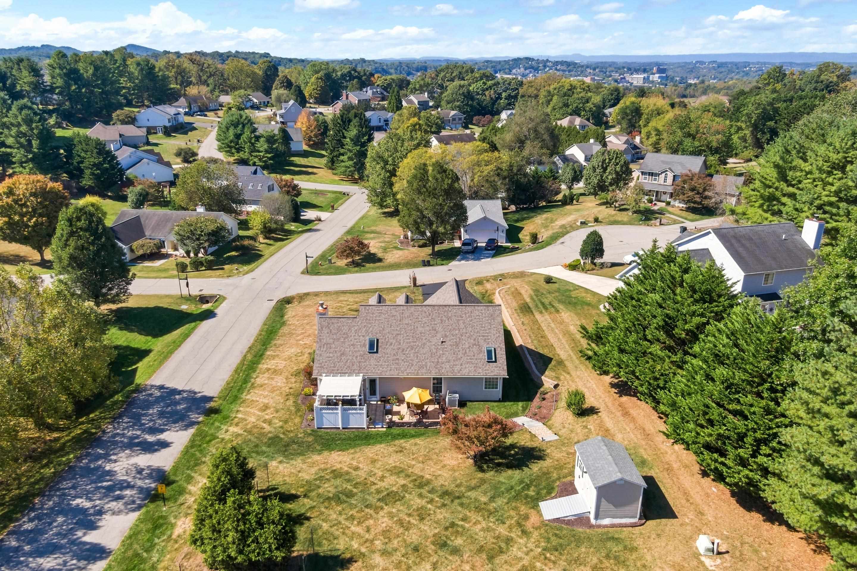 100 Greenfield Court Radford VA 24141