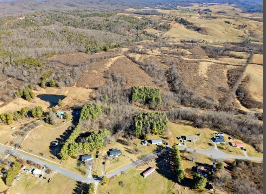 460 Carterville Heights Road Max Meadows VA 24360