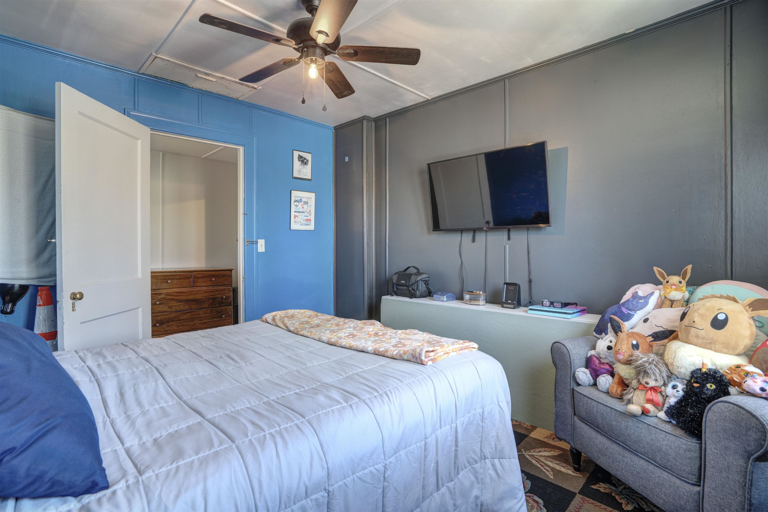 213 Christiansburg Pike NE Floyd VA 24091