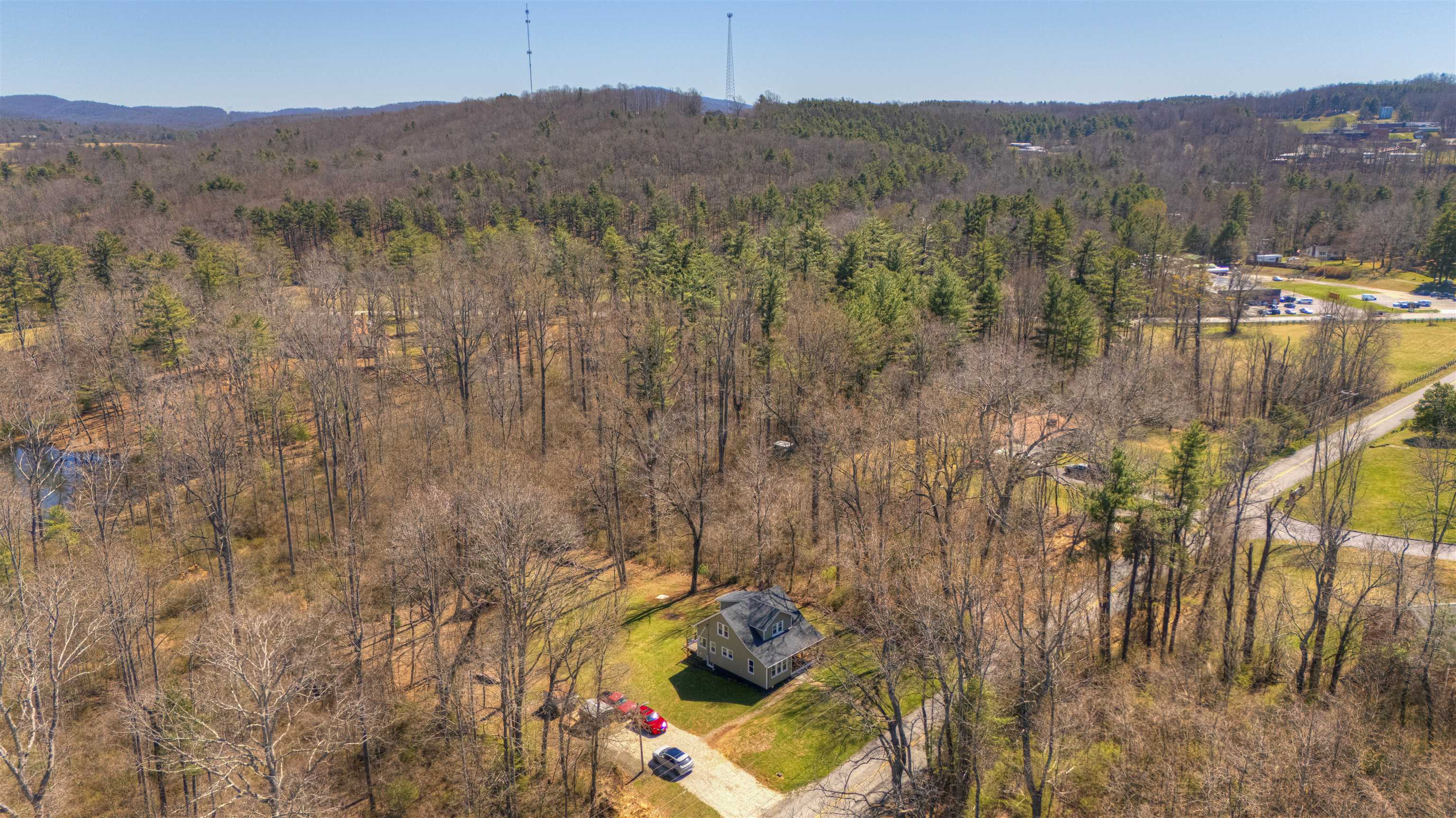 213 Christiansburg Pike NE Floyd VA 24091