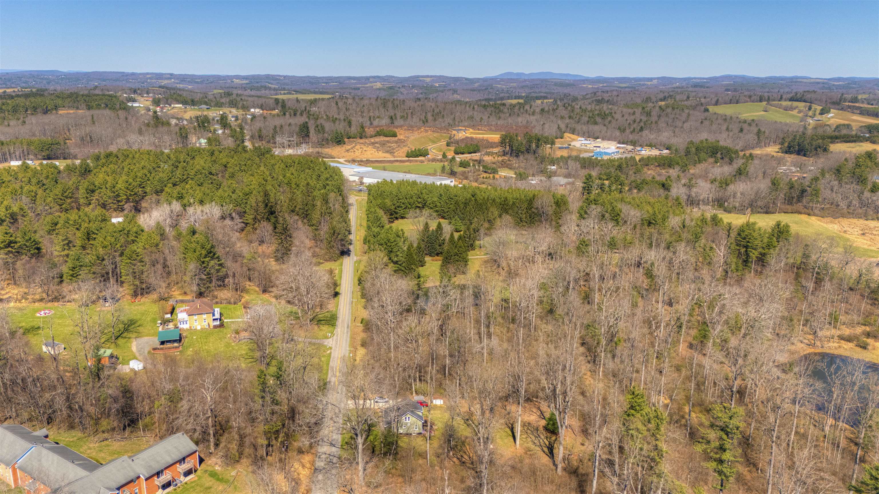 213 Christiansburg Pike NE Floyd VA 24091