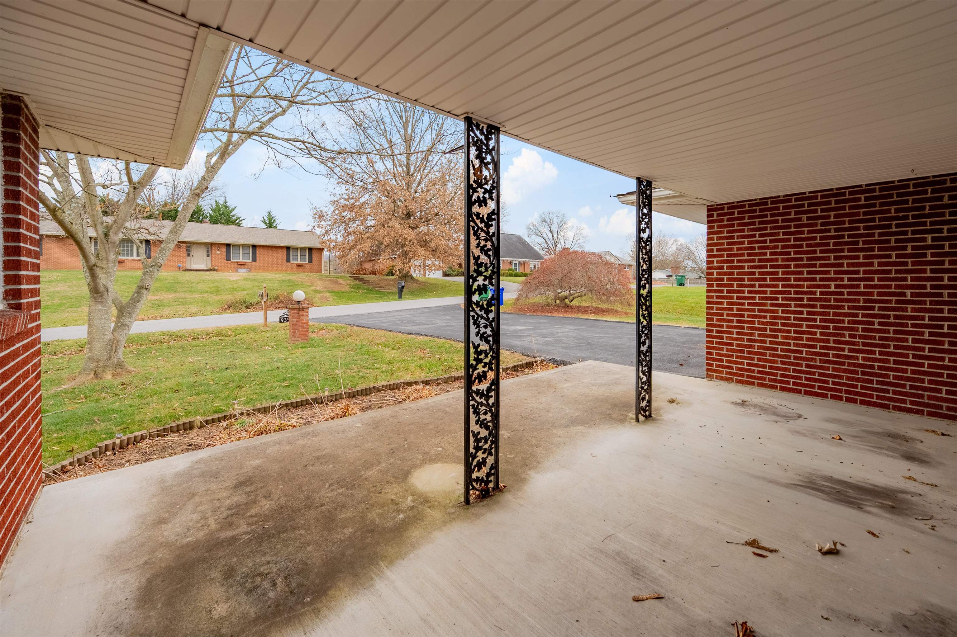 935 Hummingbird Drive SW Christiansburg VA 24073