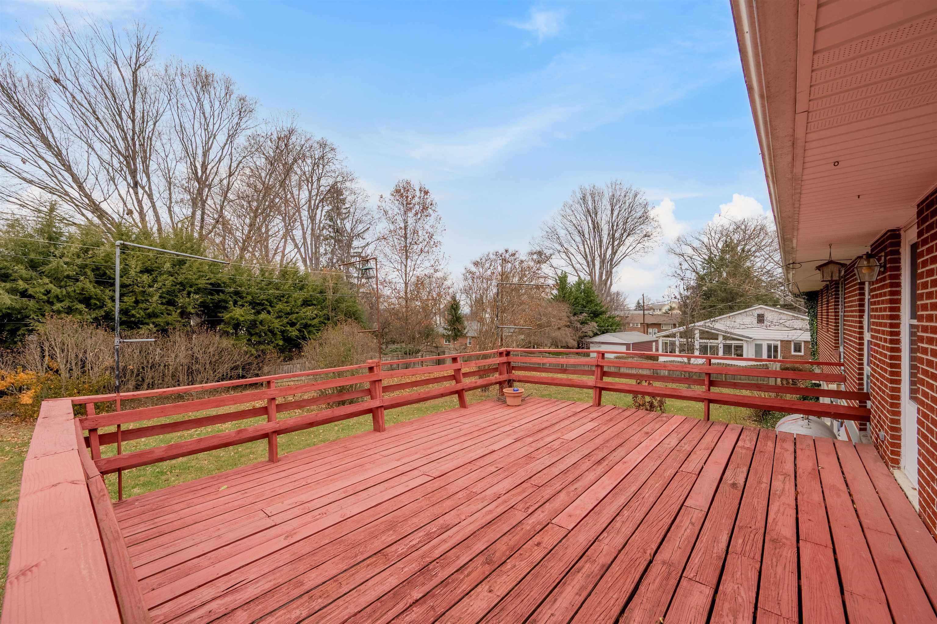 935 Hummingbird Drive SW Christiansburg VA 24073