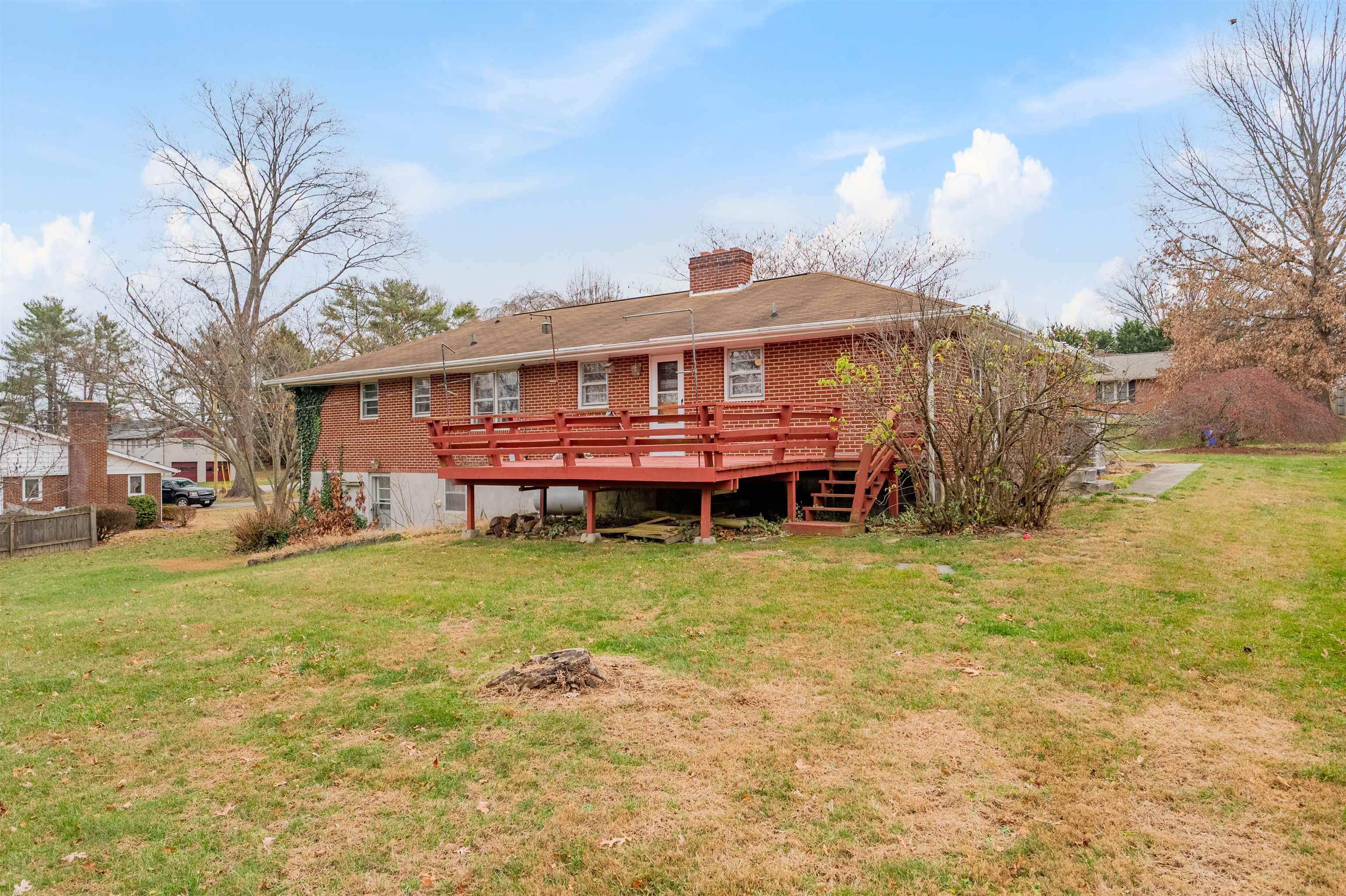 935 Hummingbird Drive SW Christiansburg VA 24073