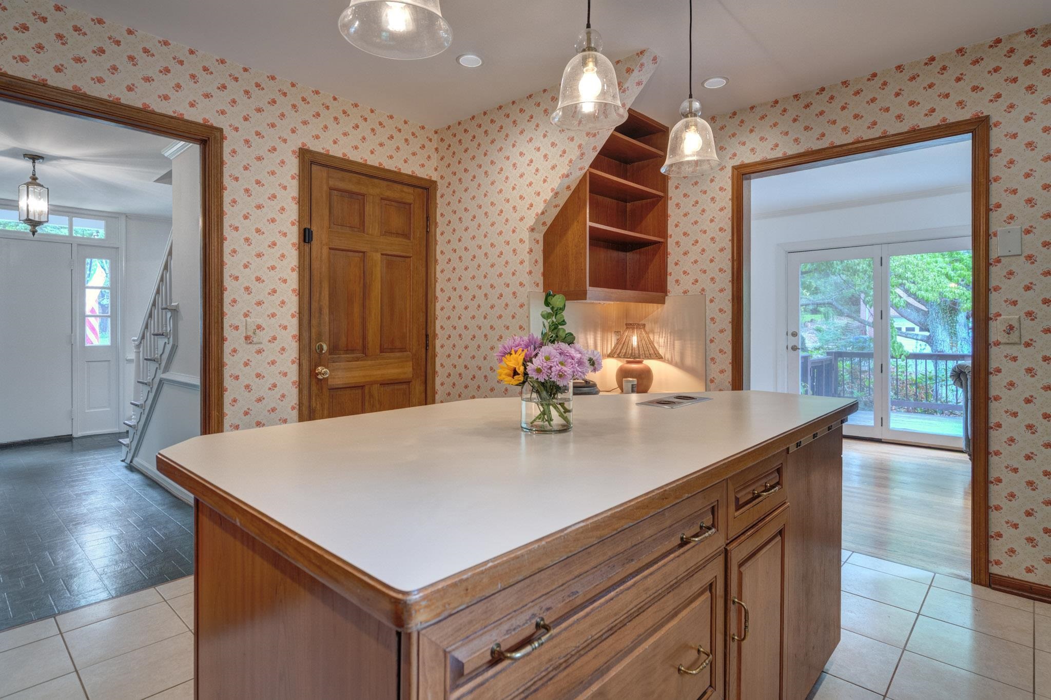 914 Mason Drive Blacksburg VA 24060