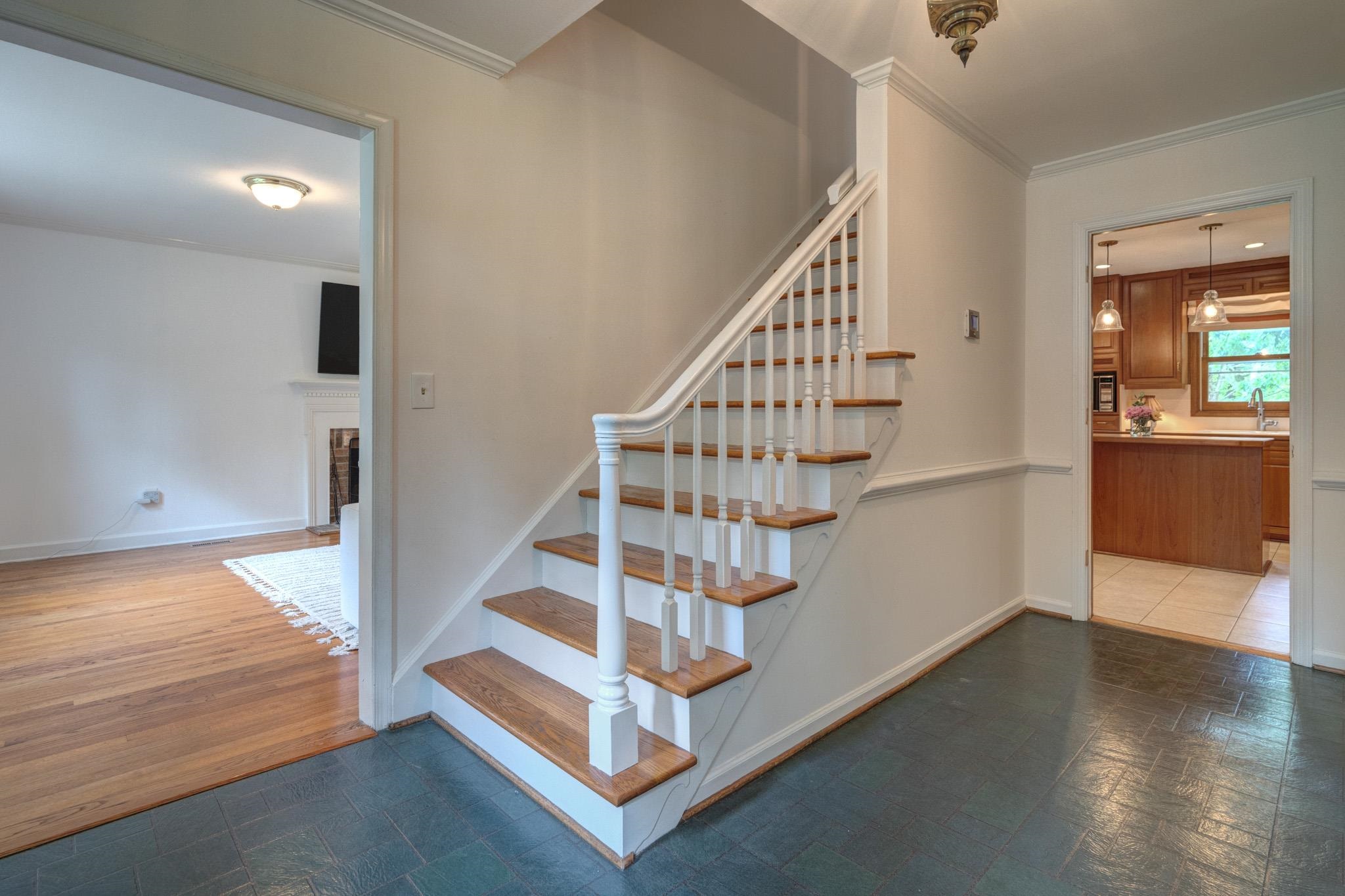 914 Mason Drive Blacksburg VA 24060