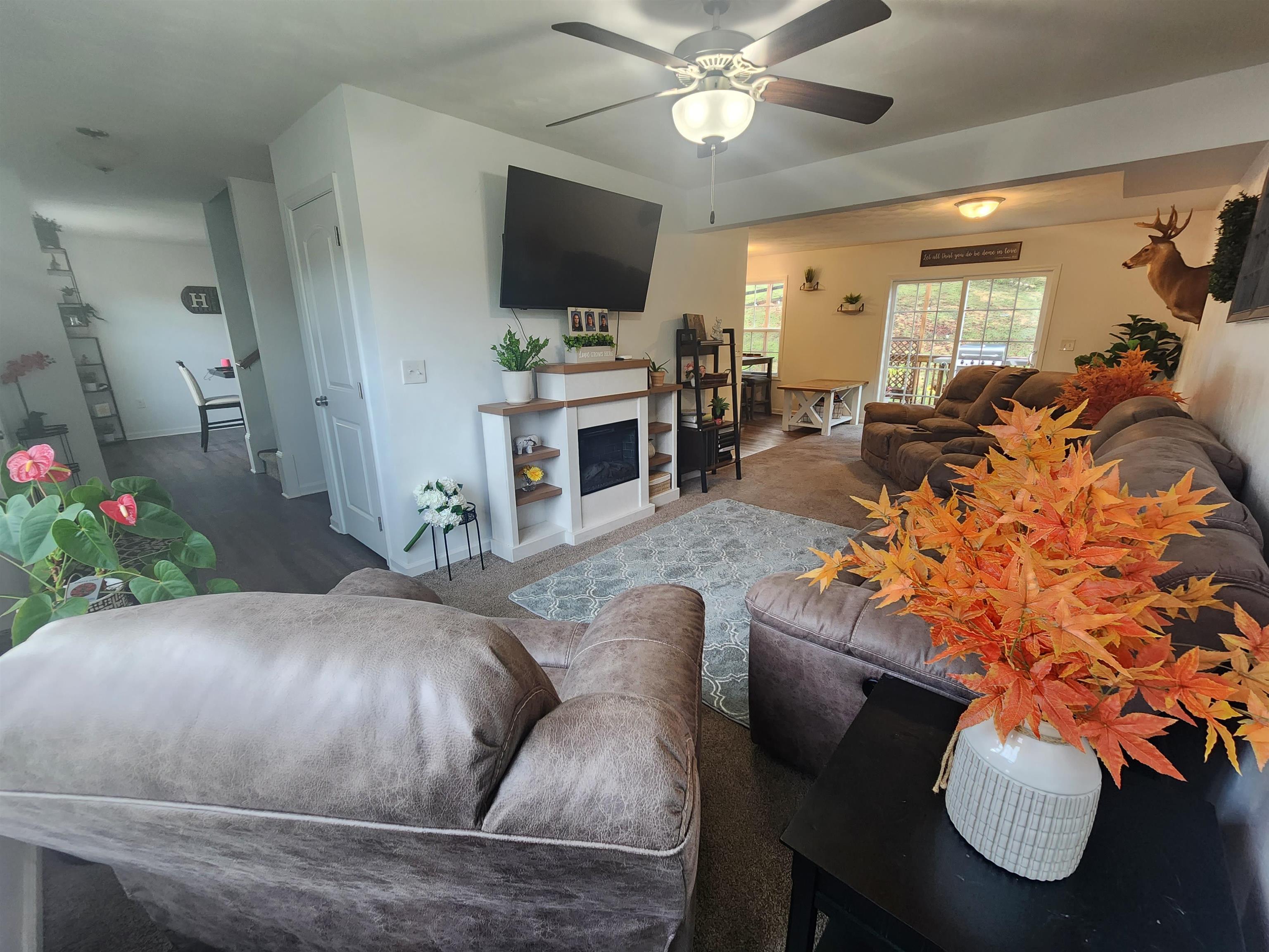 960 Crosscreek Drive Christiansburg VA 24073