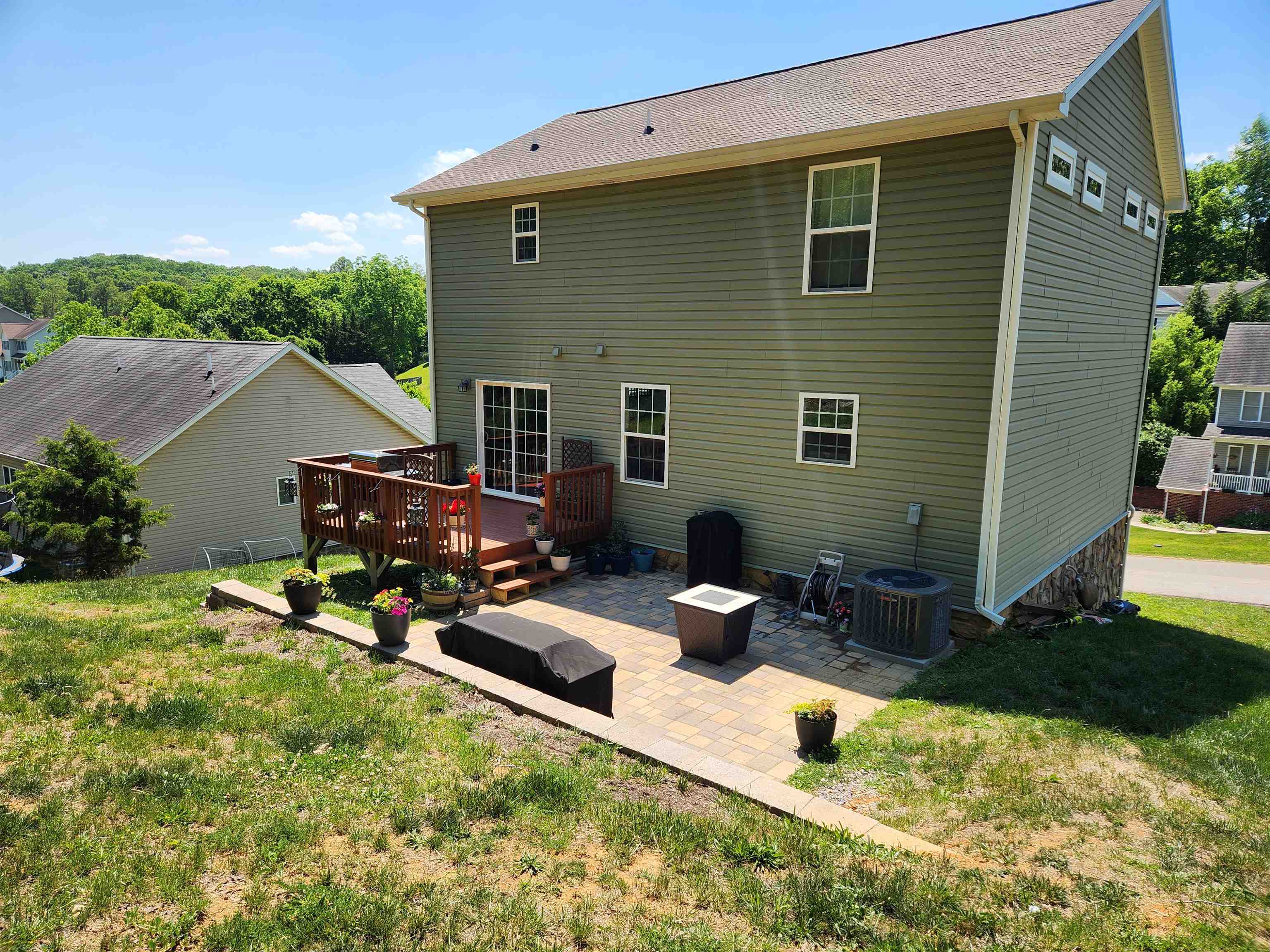960 Crosscreek Drive Christiansburg VA 24073
