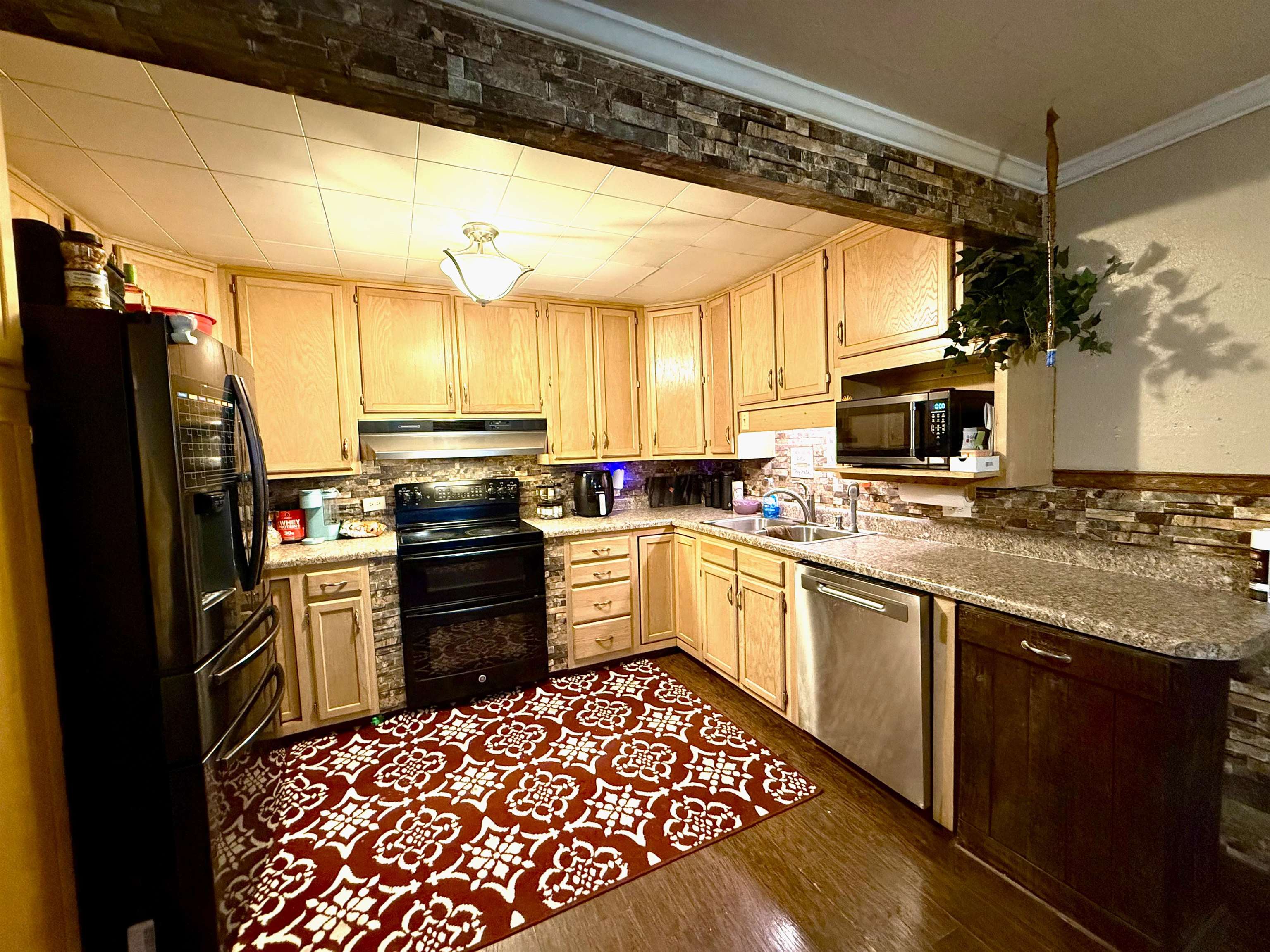 1521 Green Valley Road Eggleston VA 24086