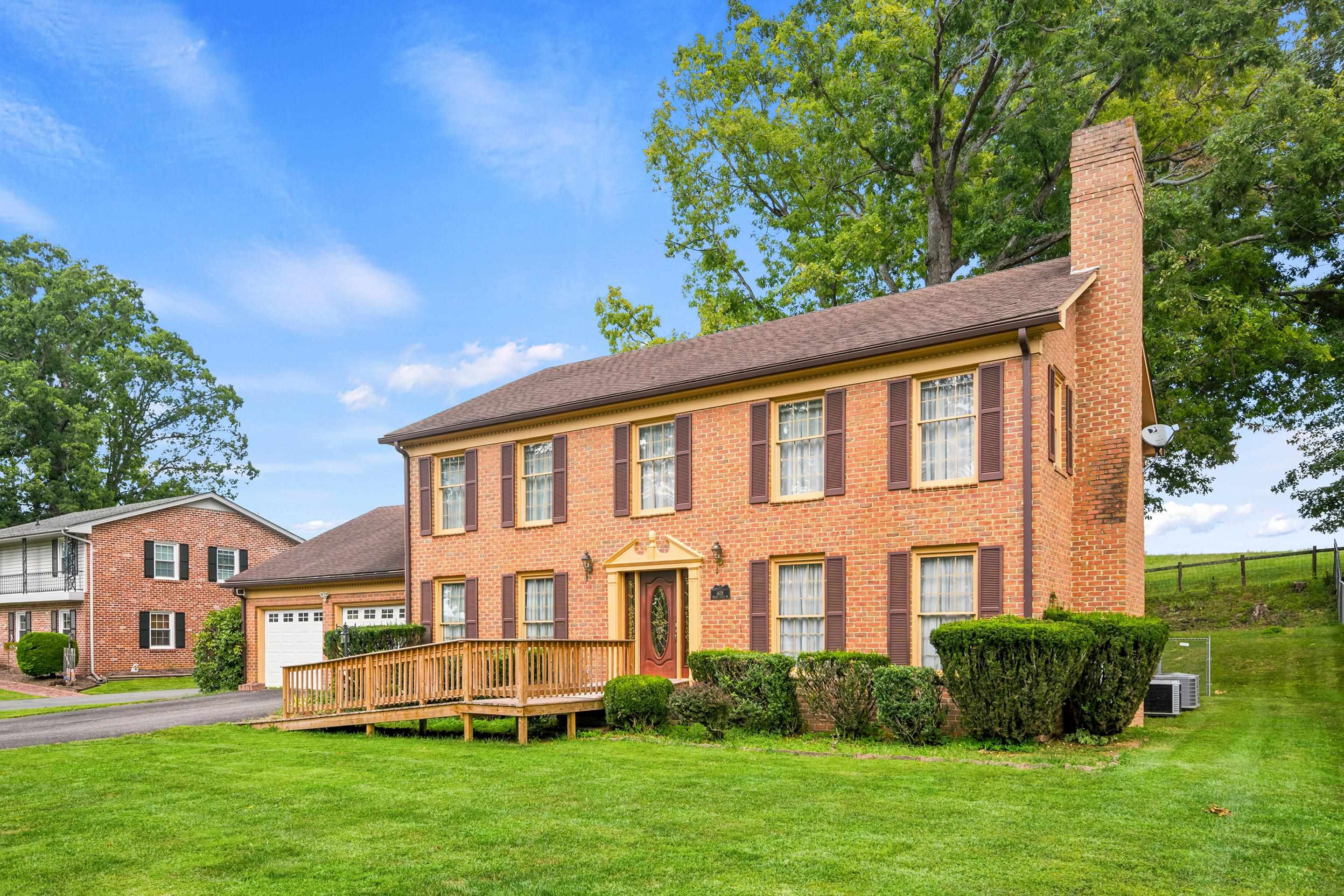 1435 English Forest Road Pulaski VA 24301