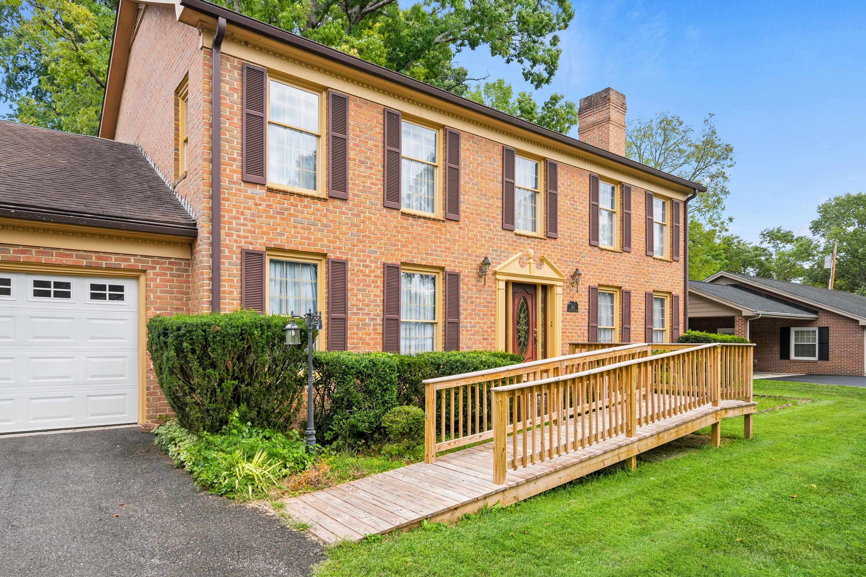1435 English Forest Road Pulaski VA 24301