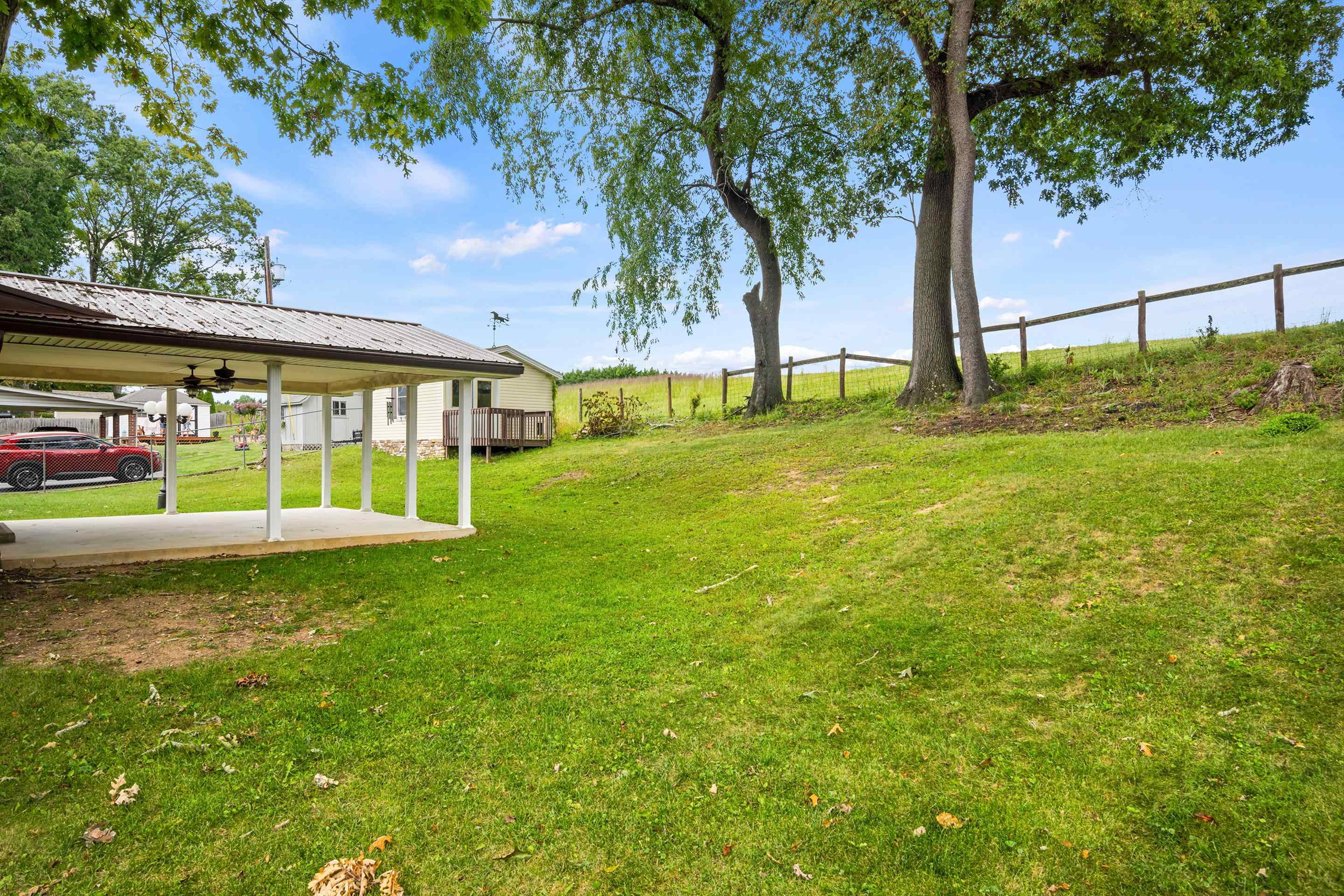 1435 English Forest Road Pulaski VA 24301