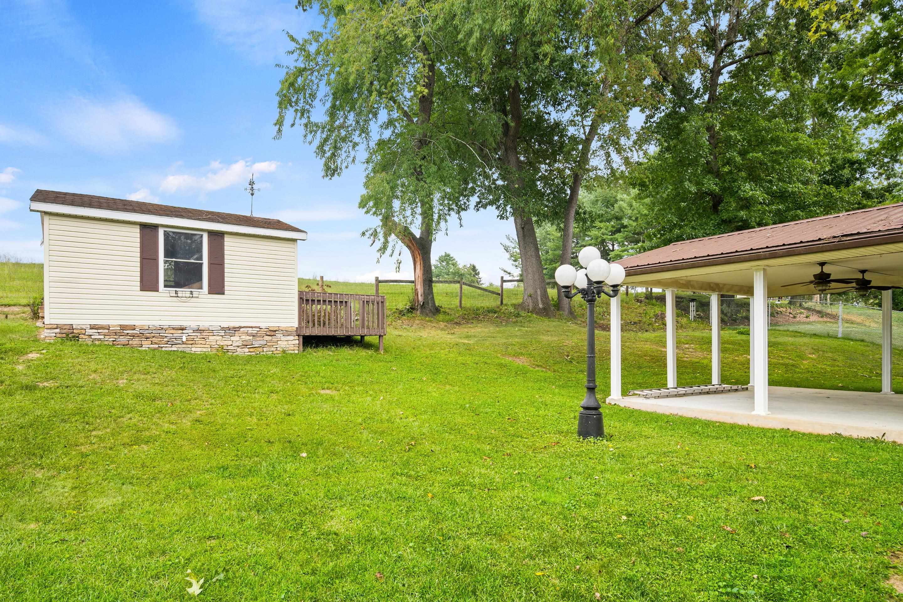1435 English Forest Road Pulaski VA 24301