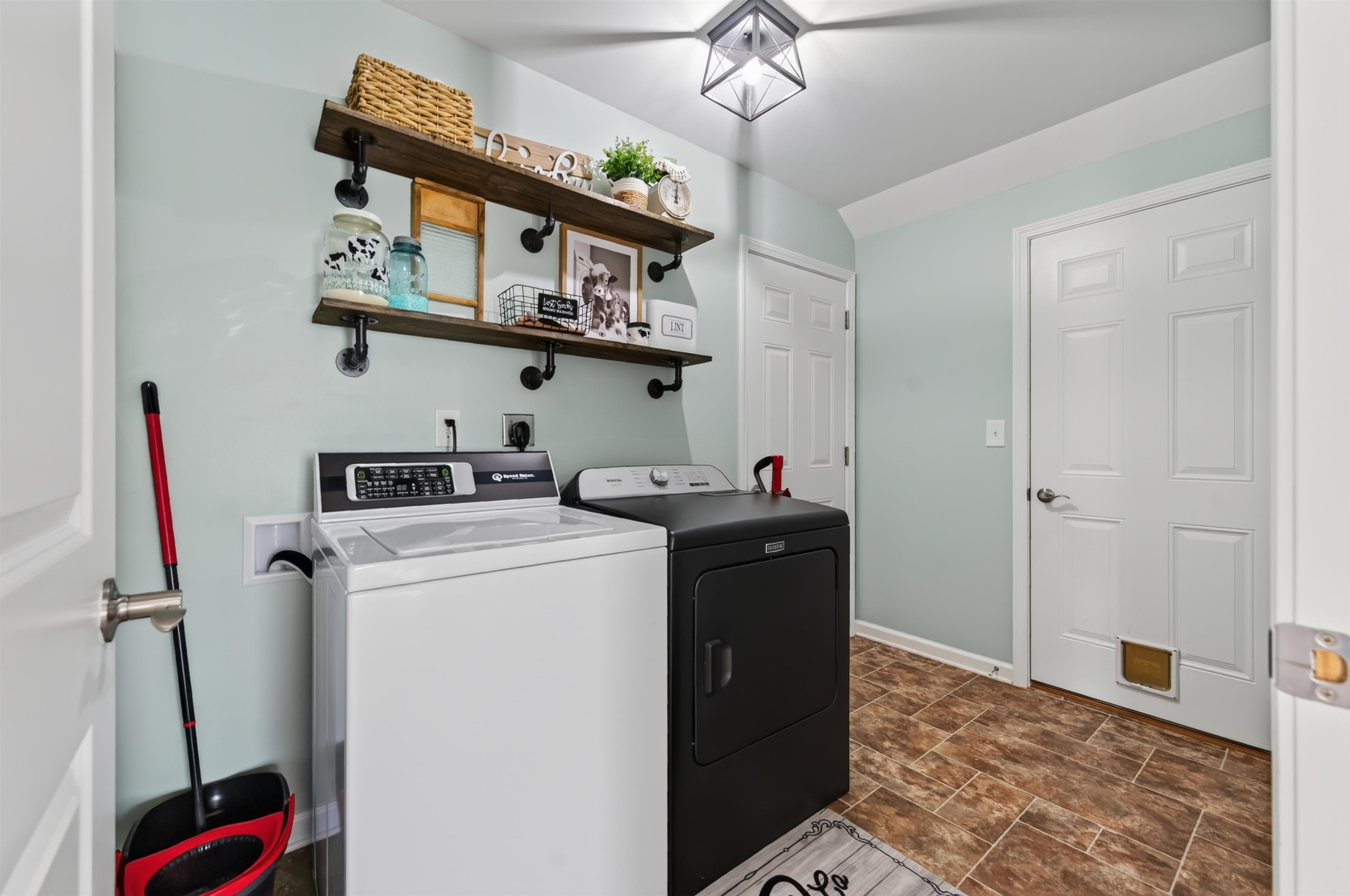 320 Bernies Way Elliston VA 24087