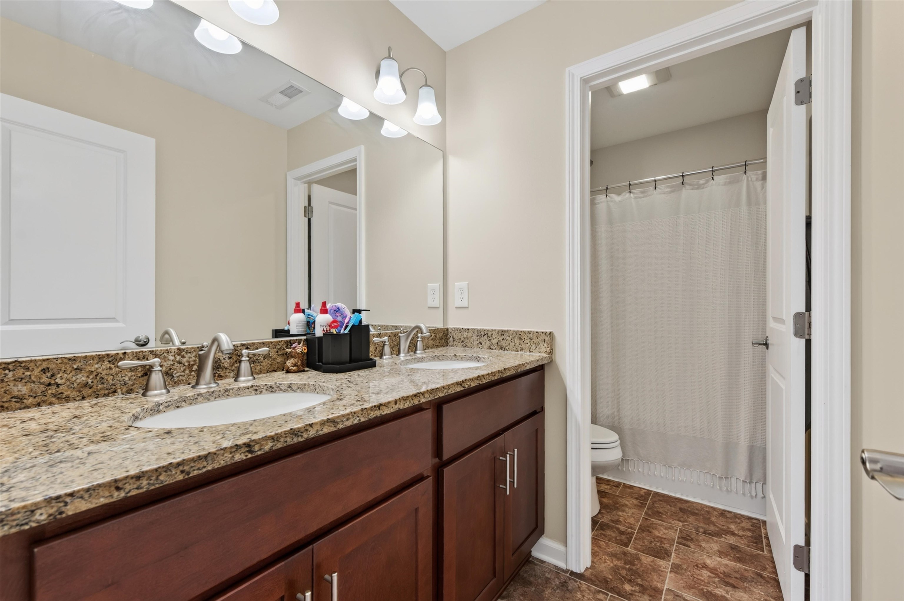 320 Bernies Way Elliston VA 24087
