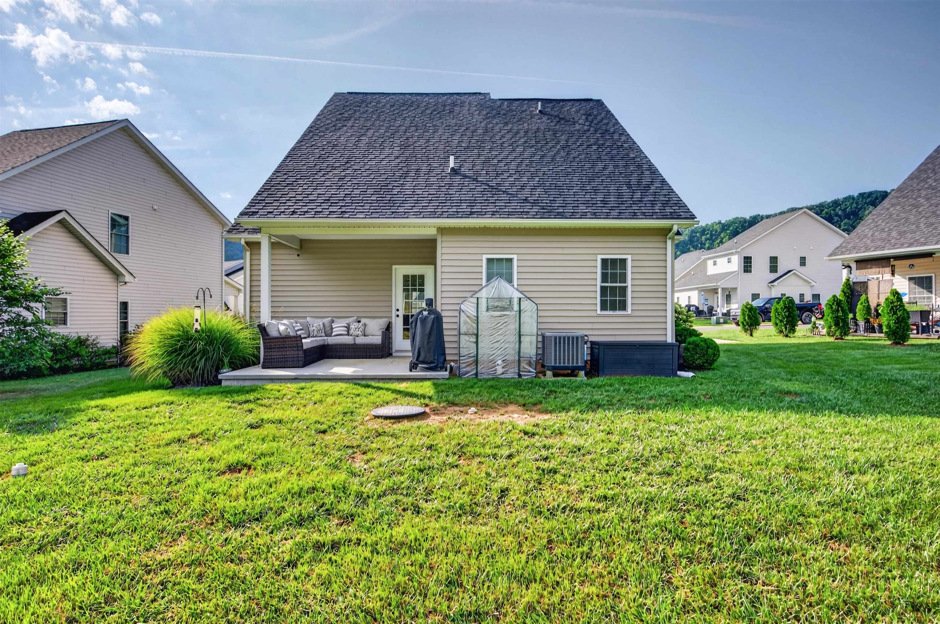 320 Bernies Way Elliston VA 24087