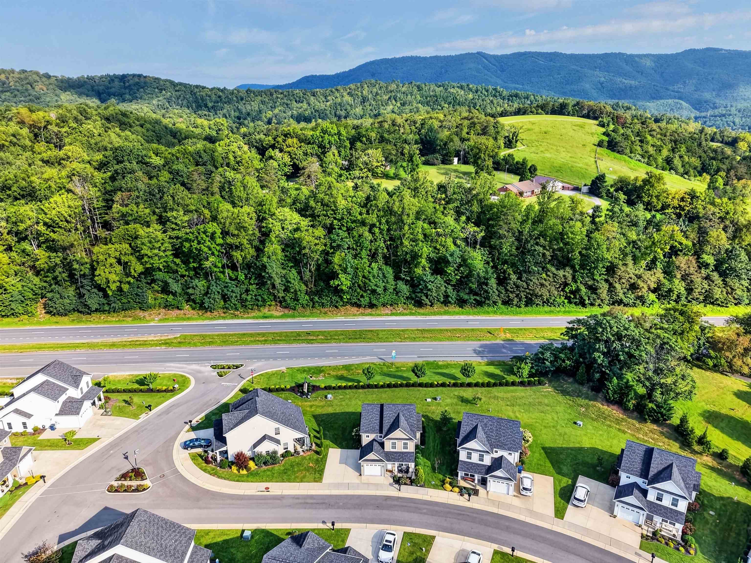 320 Bernies Way Elliston VA 24087