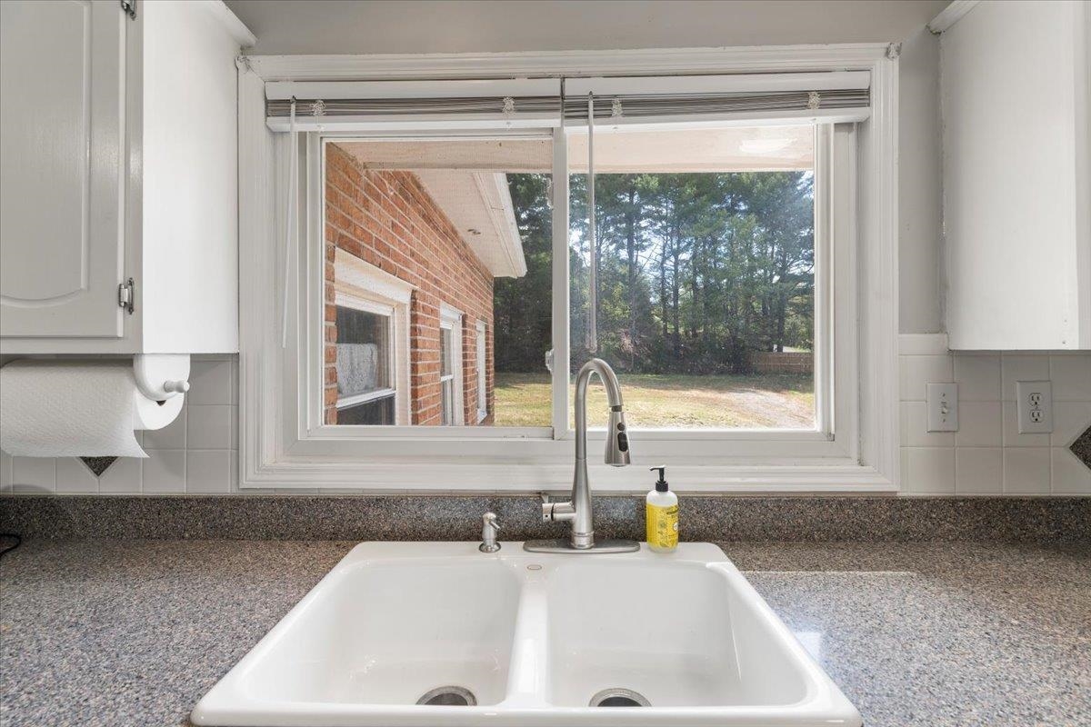 1350 Cranberry Lane Blacksburg VA 24060