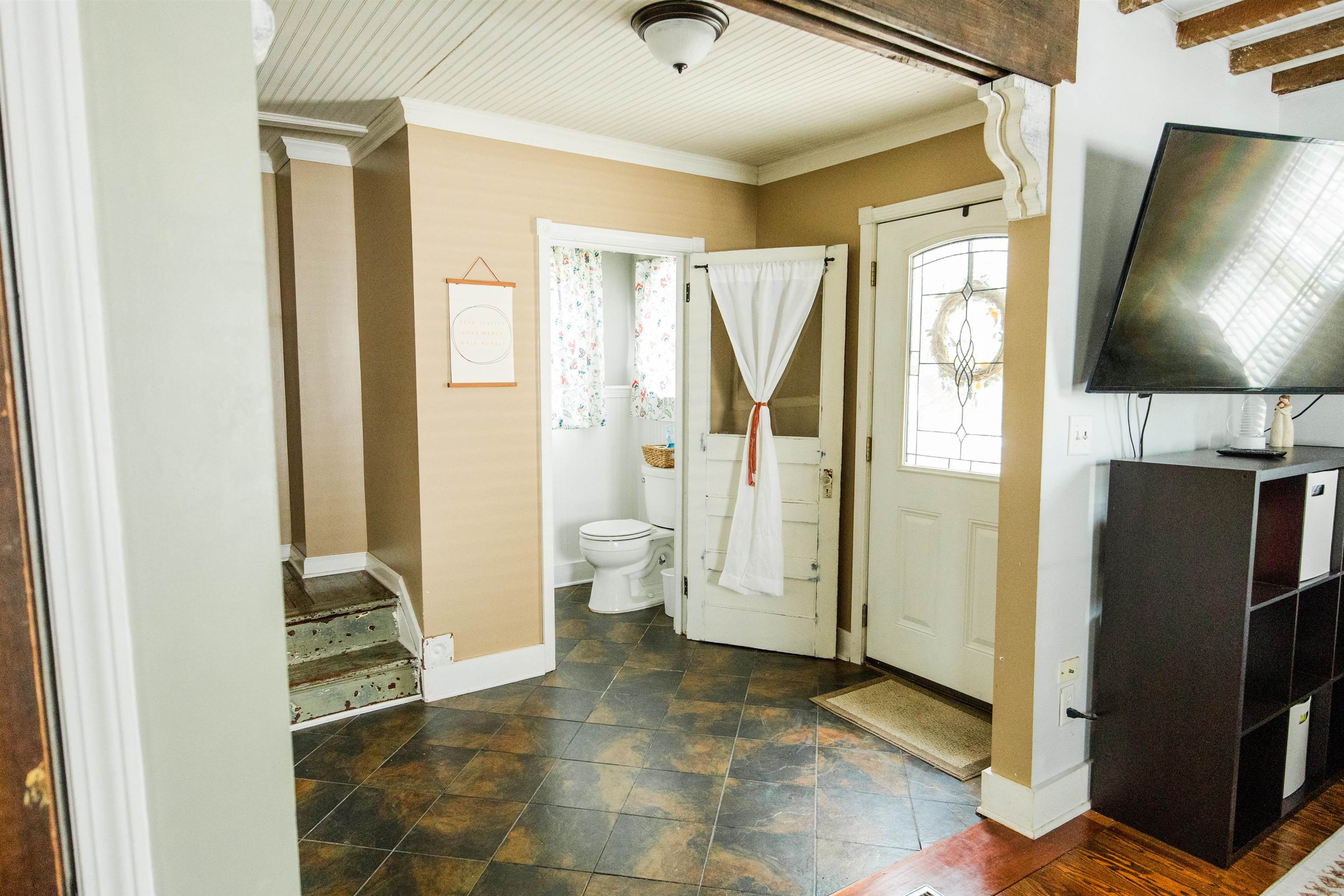 1306 Fourth Street Radford VA 24141