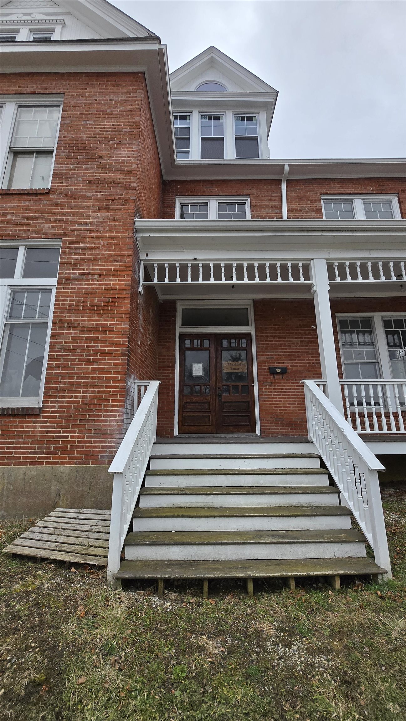 19 First Street SW Pulaski VA 24301