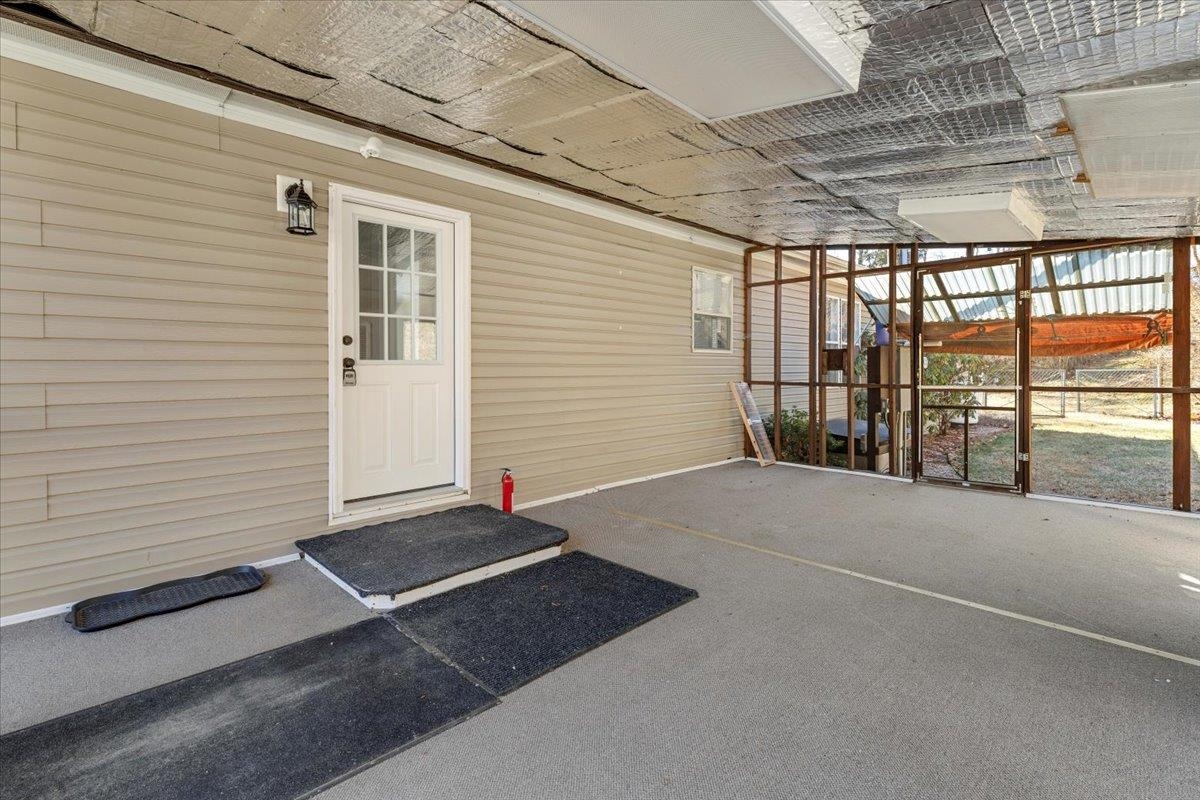 4805 Shelburne Road Radford VA 24141