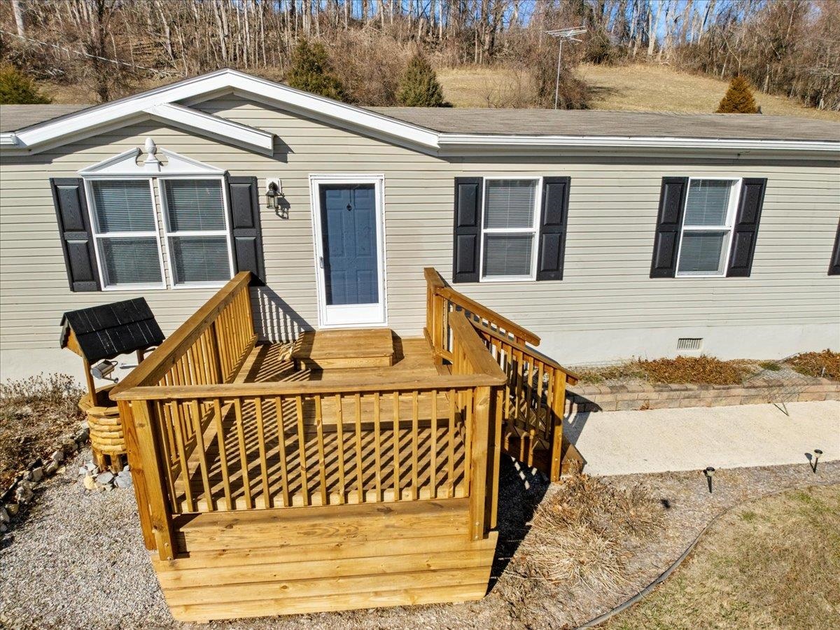 4805 Shelburne Road Radford VA 24141
