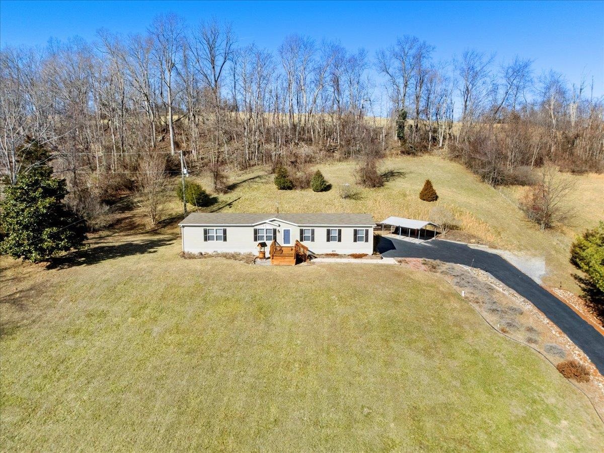 4805 Shelburne Road Radford VA 24141