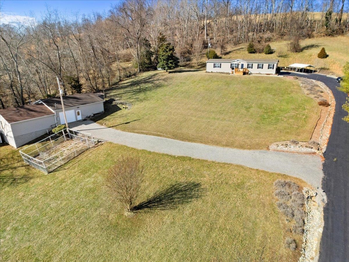 4805 Shelburne Road Radford VA 24141