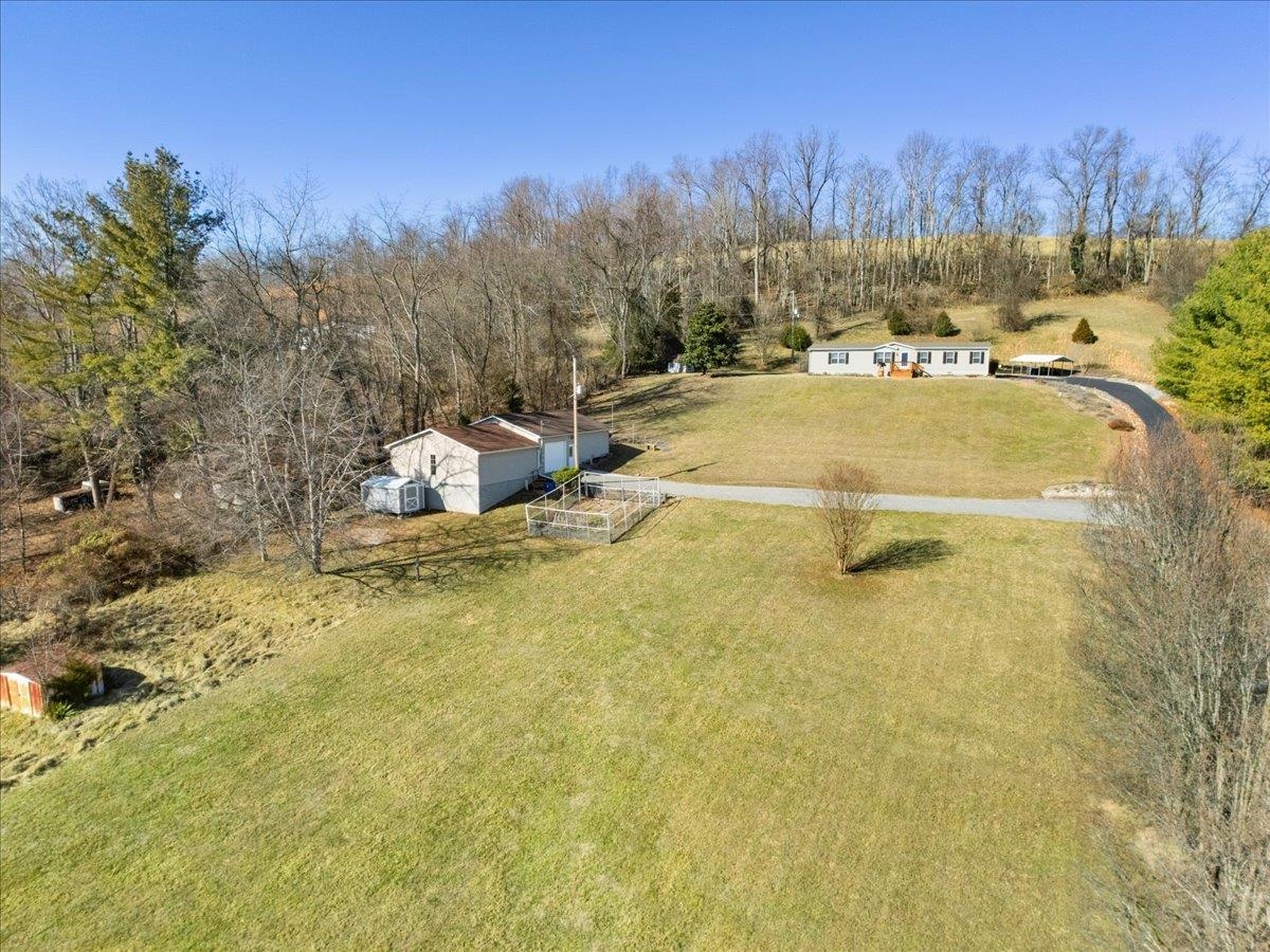 4805 Shelburne Road Radford VA 24141