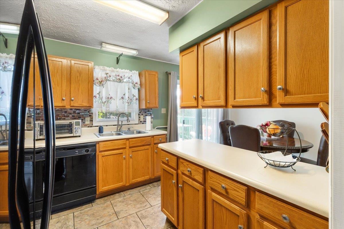 650 Warren Court Christiansburg VA 24073
