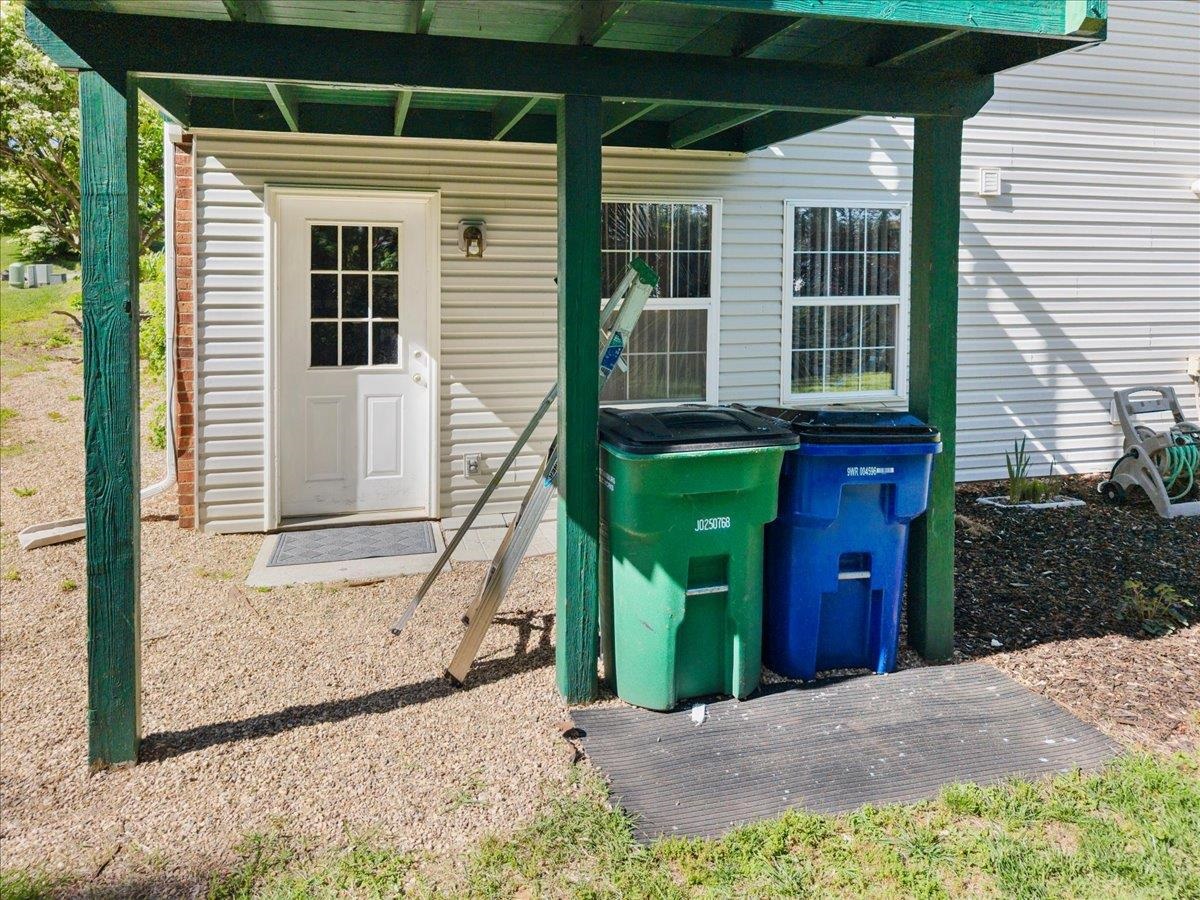 650 Warren Court Christiansburg VA 24073