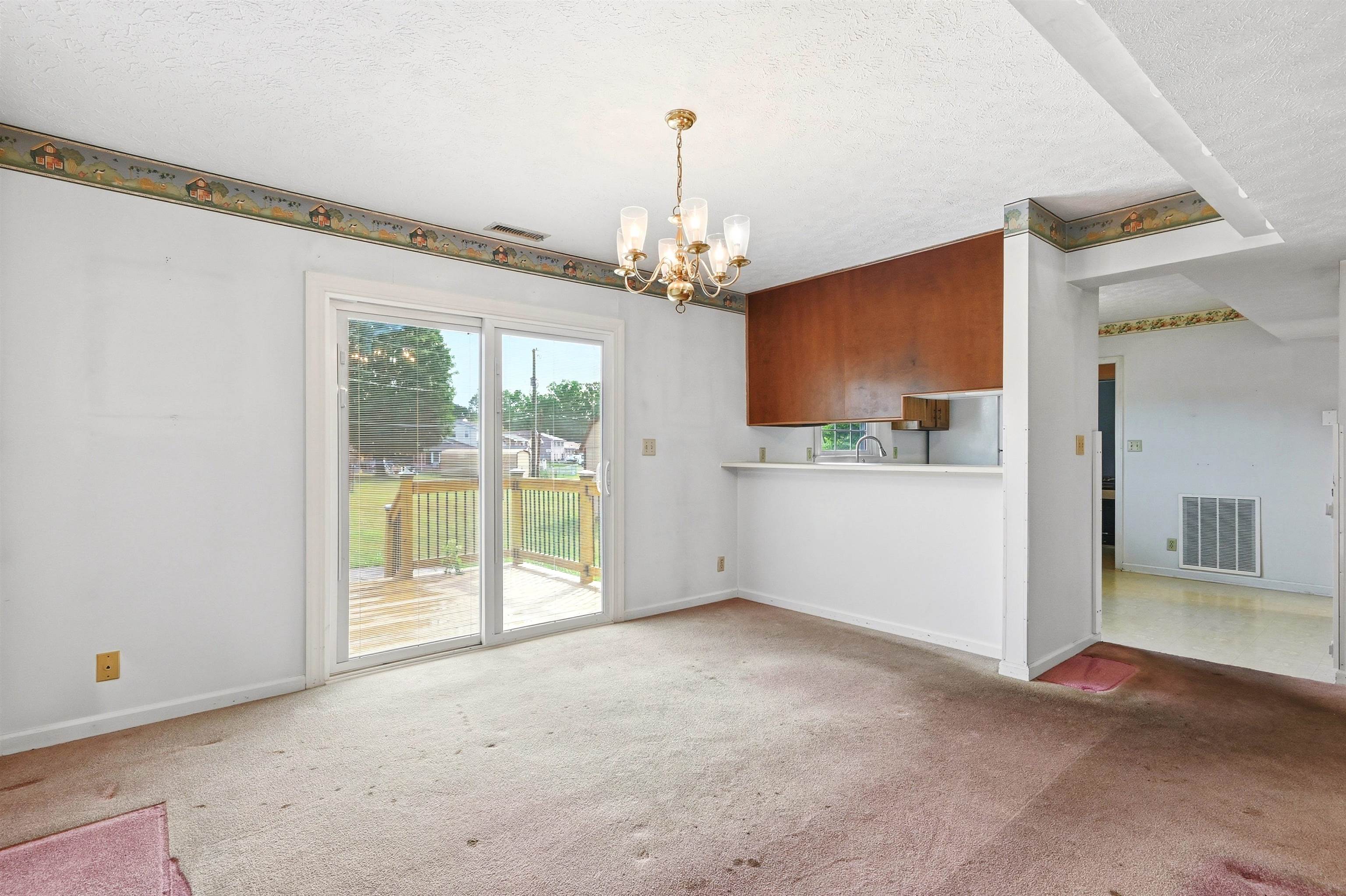 905 Chesley Street Radford VA 24141