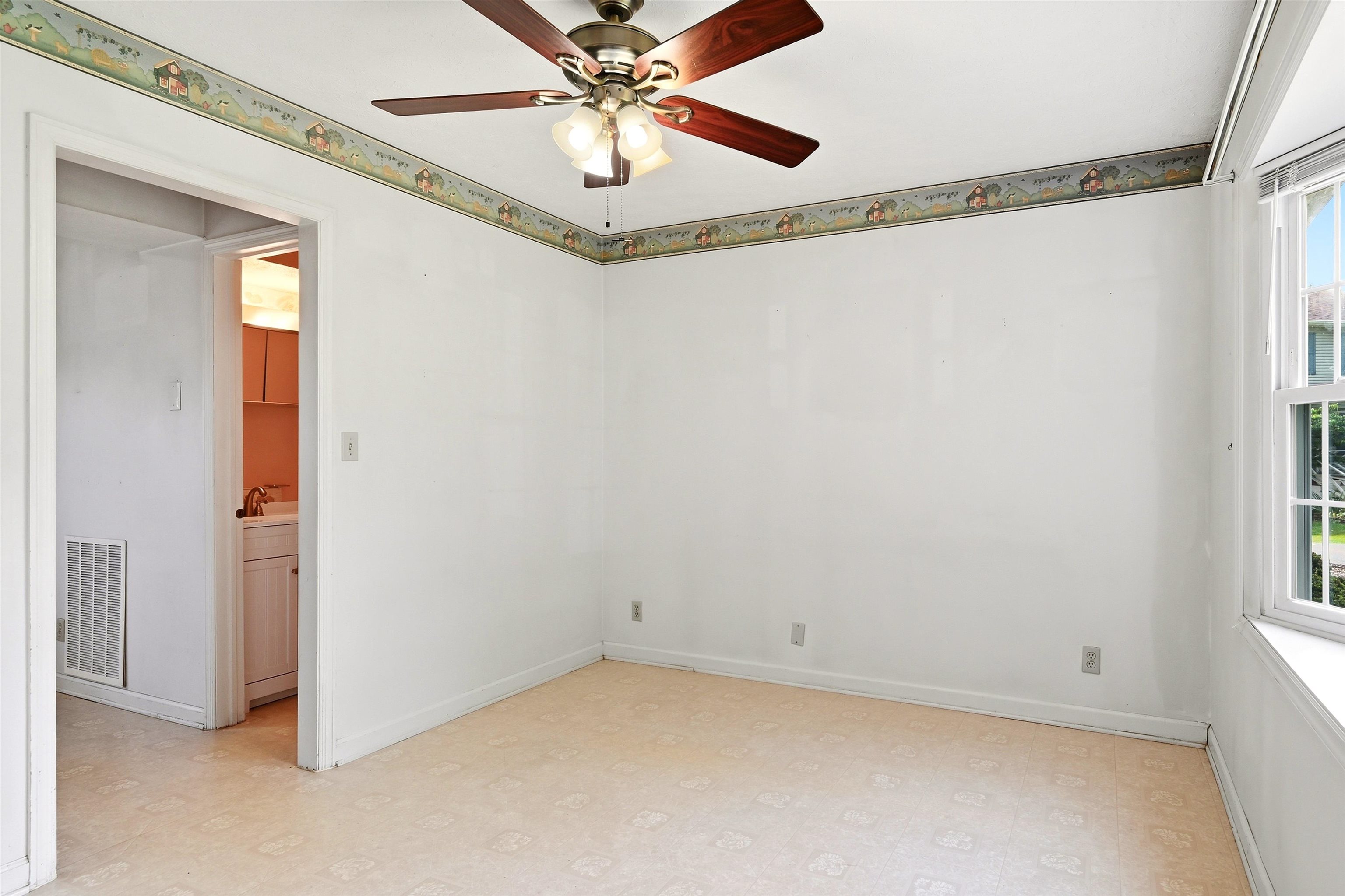 905 Chesley Street Radford VA 24141