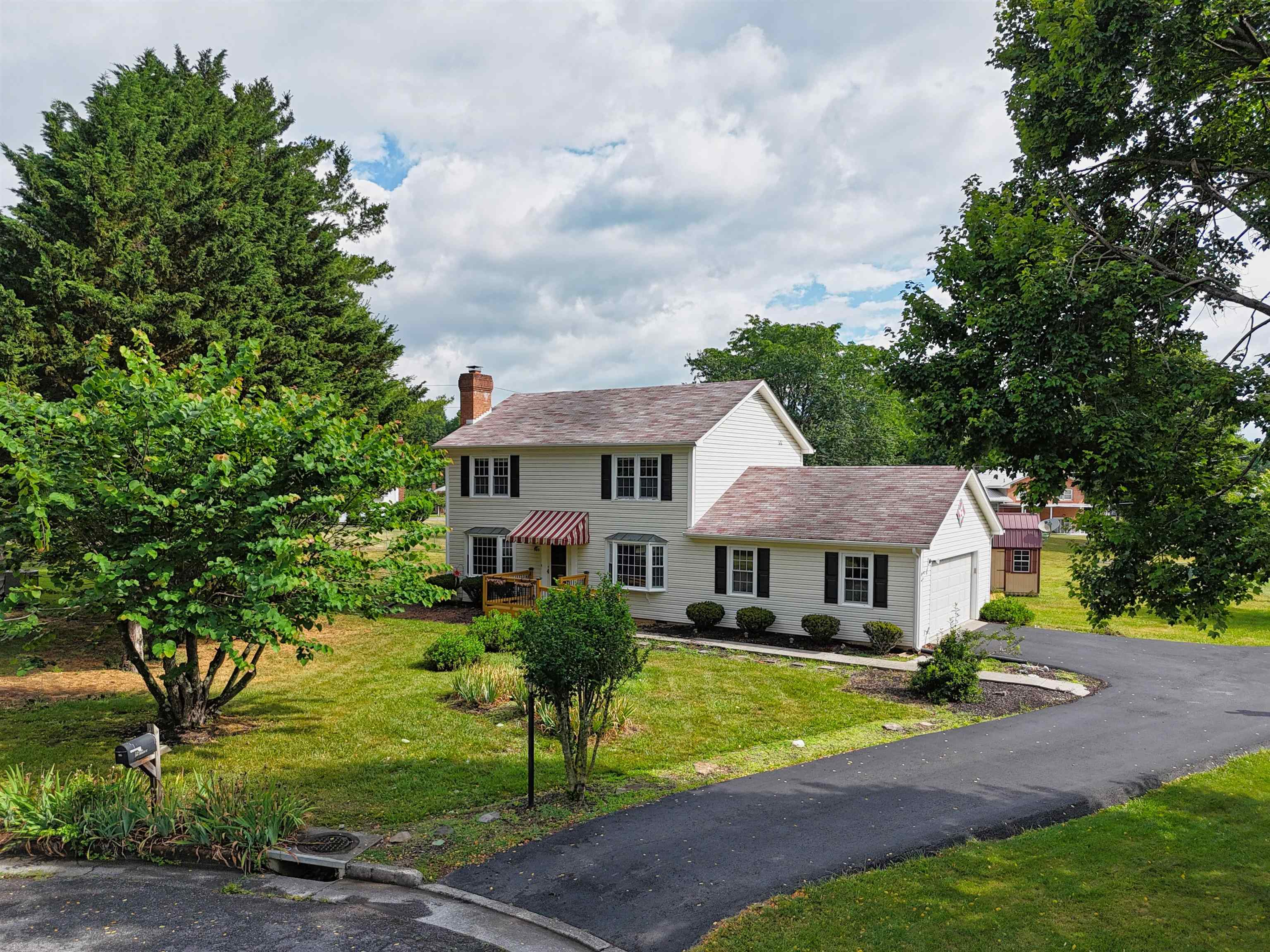 905 Chesley Street Radford VA 24141
