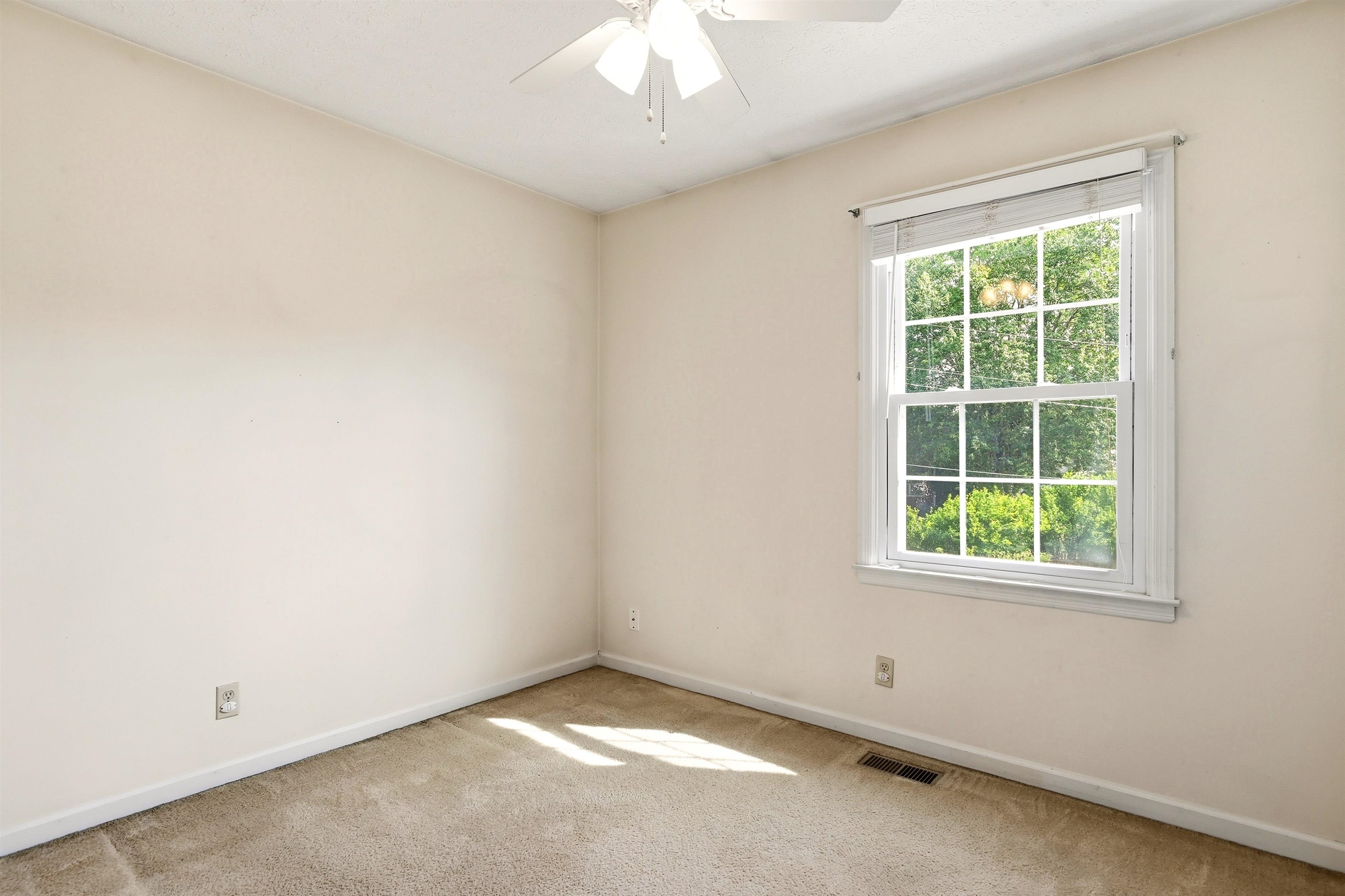 905 Chesley Street Radford VA 24141