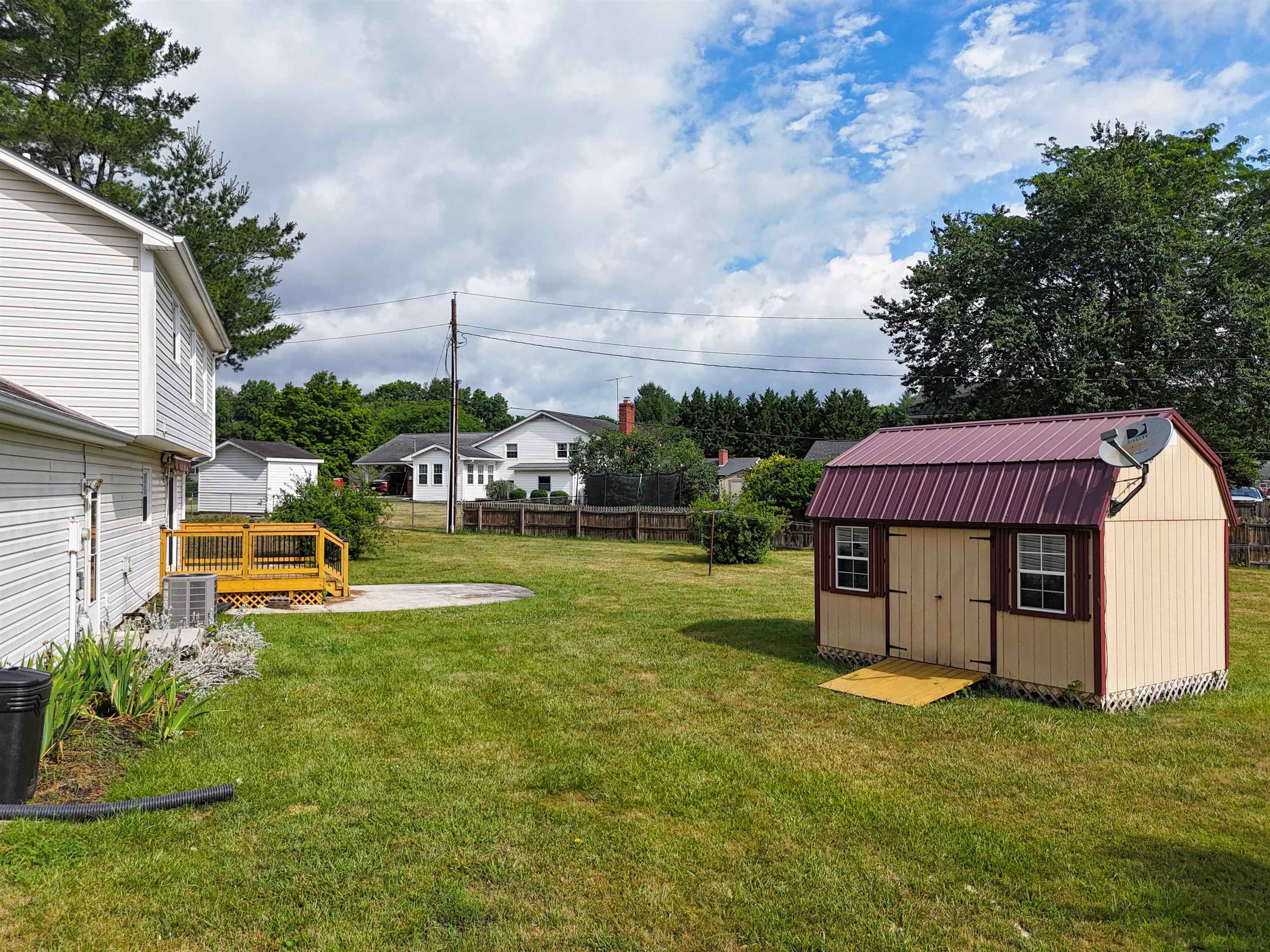 905 Chesley Street Radford VA 24141