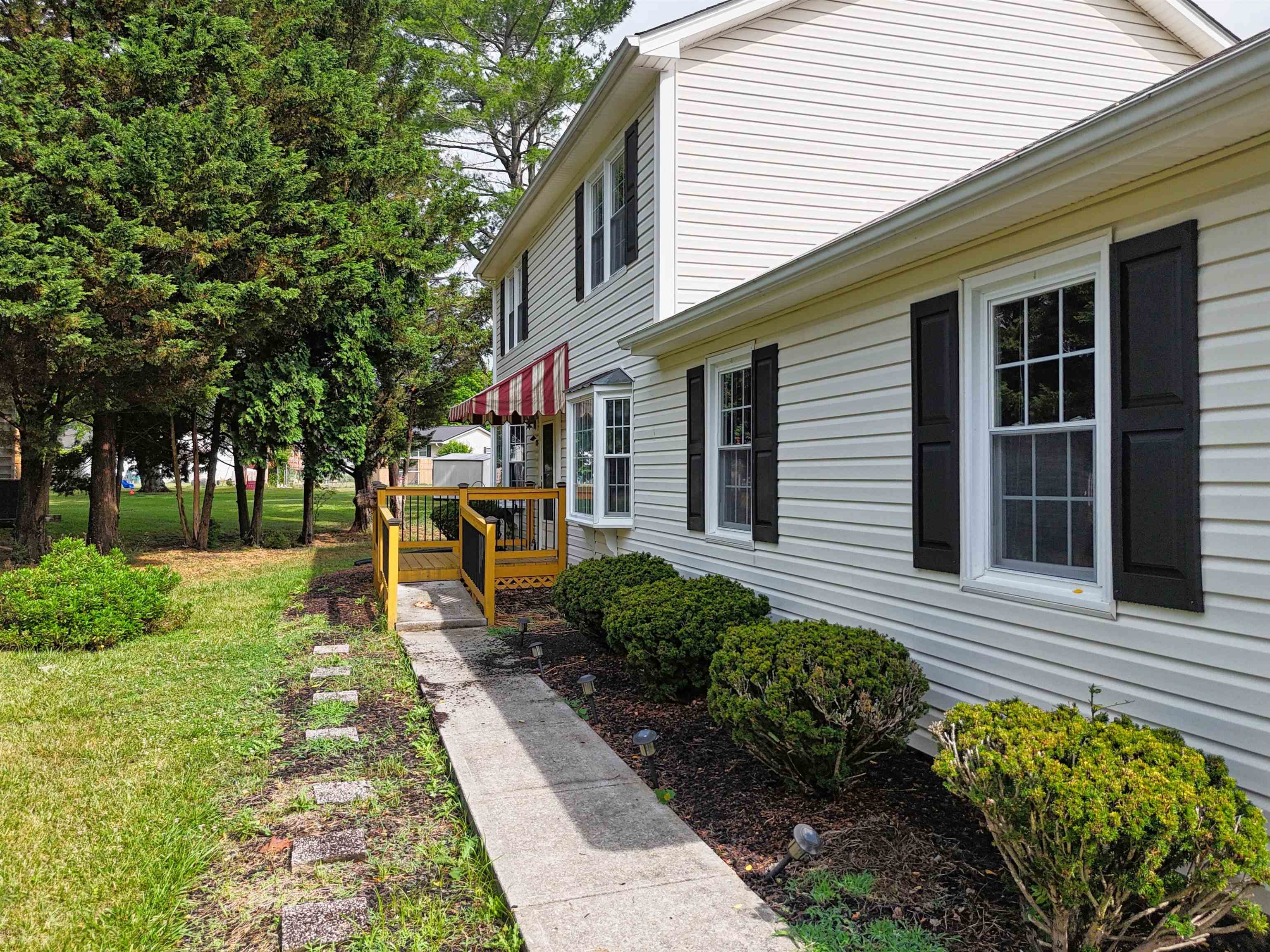 905 Chesley Street Radford VA 24141