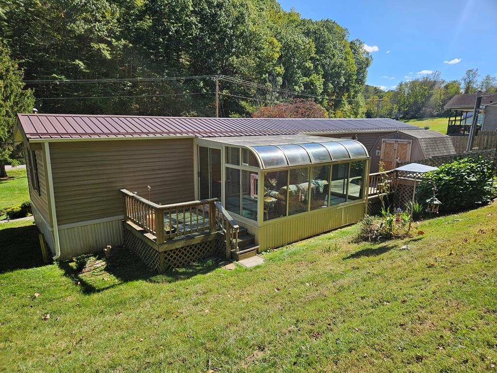 3335 Old Route 100 Road Pulaski VA 24301