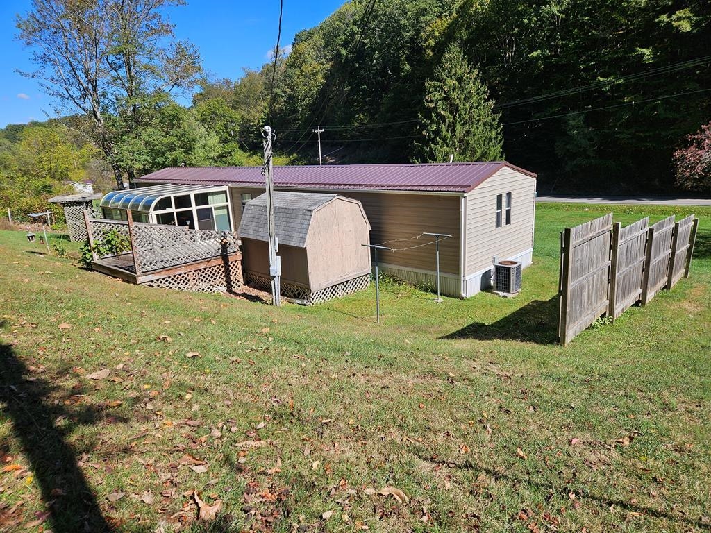 3335 Old Route 100 Road Pulaski VA 24301