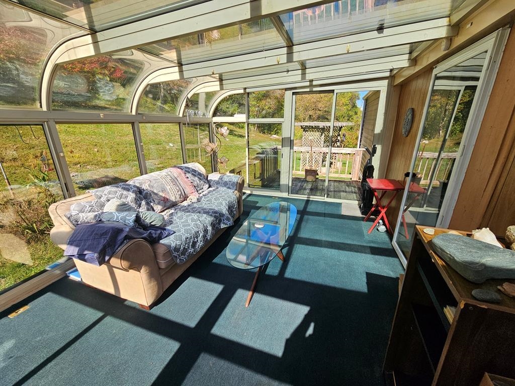 3335 Old Route 100 Road Pulaski VA 24301