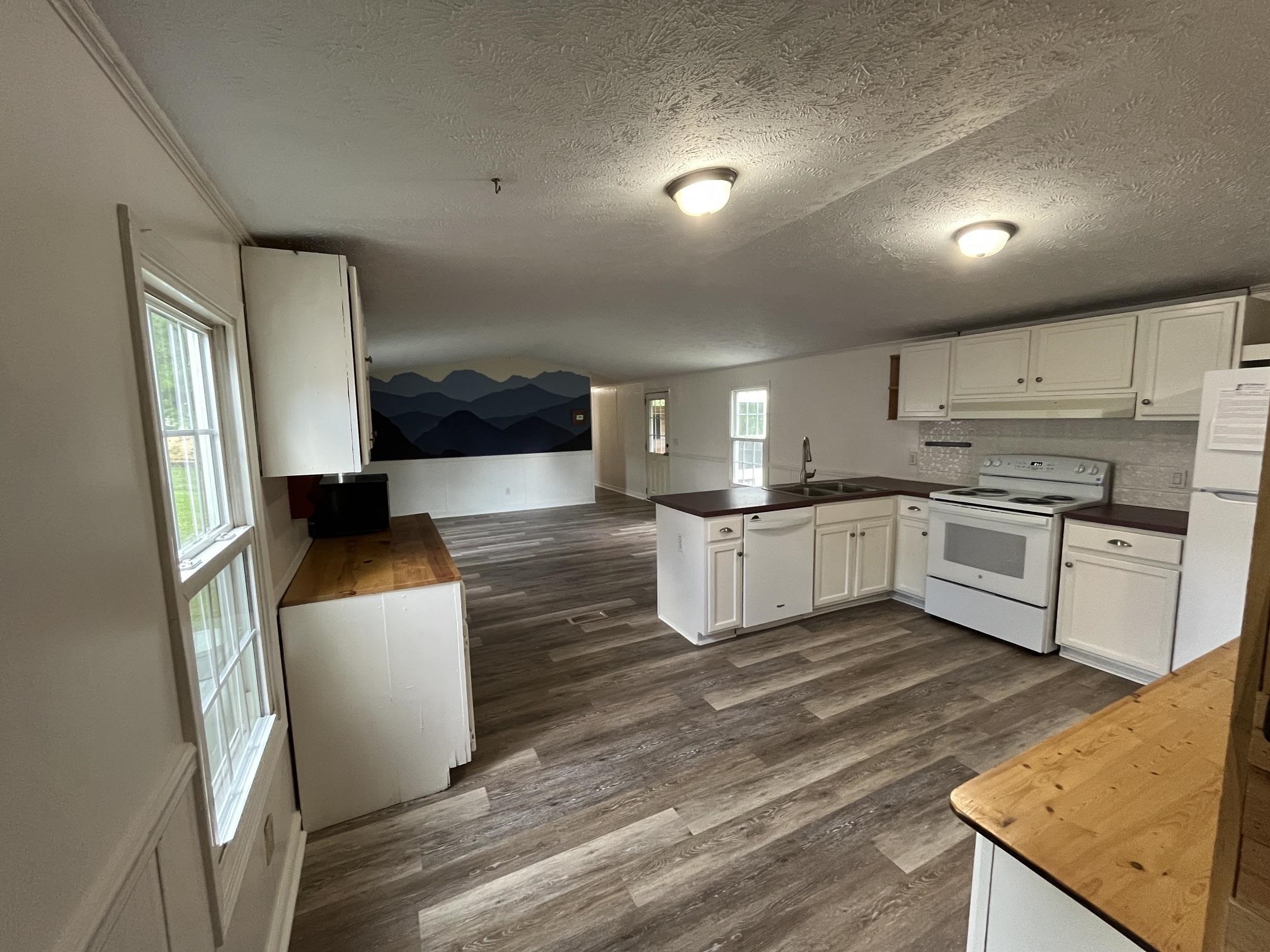 163 Church View Lane NE Pilot VA 24138