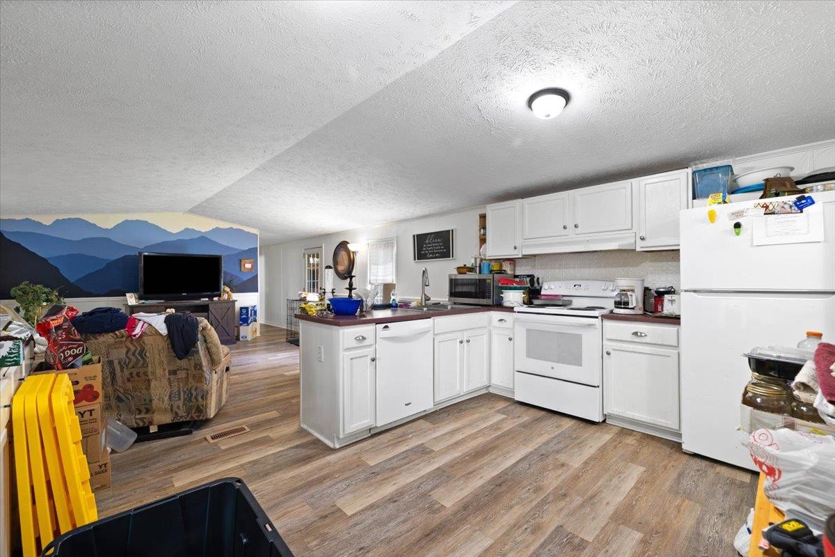 163 Church View Lane NE Pilot VA 24138