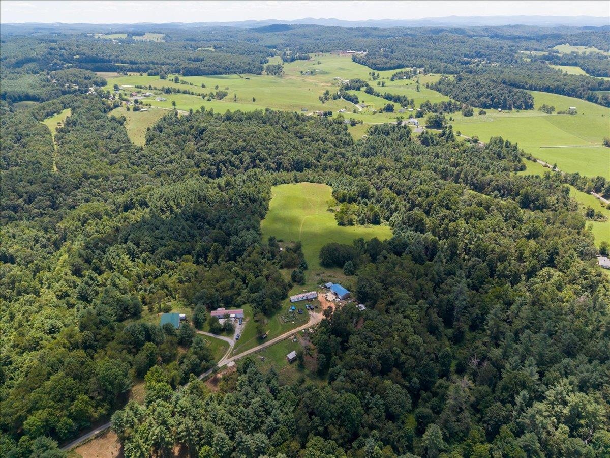 163 Church View Lane NE Pilot VA 24138