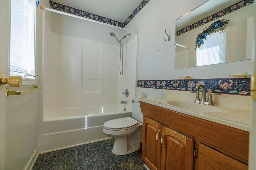 3173 Poplar Hill Drive Dugspur VA 24325