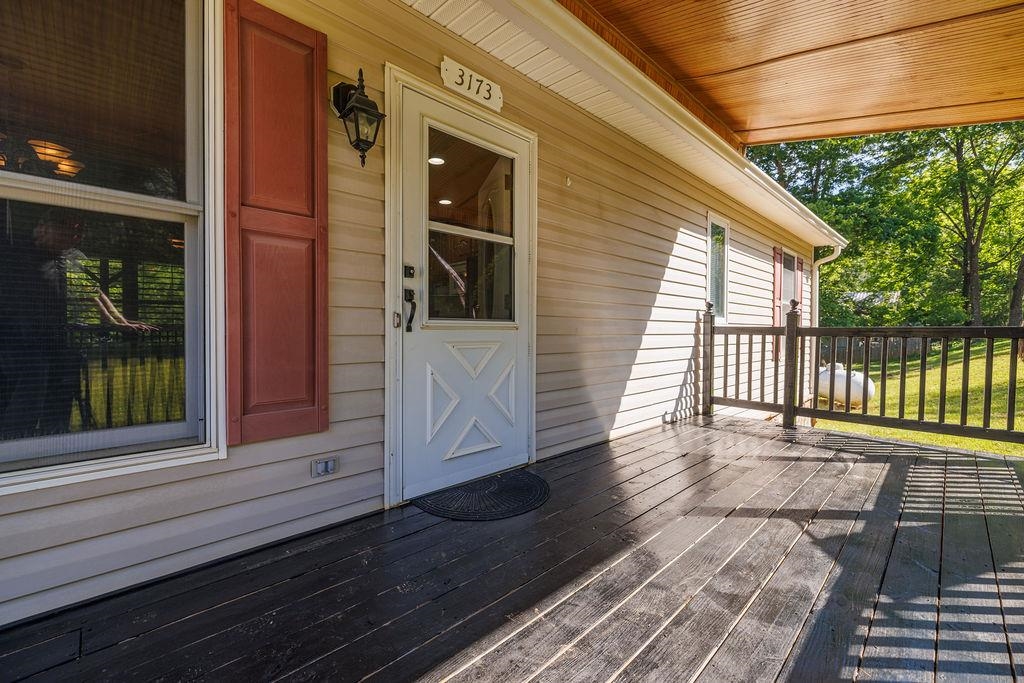 3173 Poplar Hill Drive Dugspur VA 24325