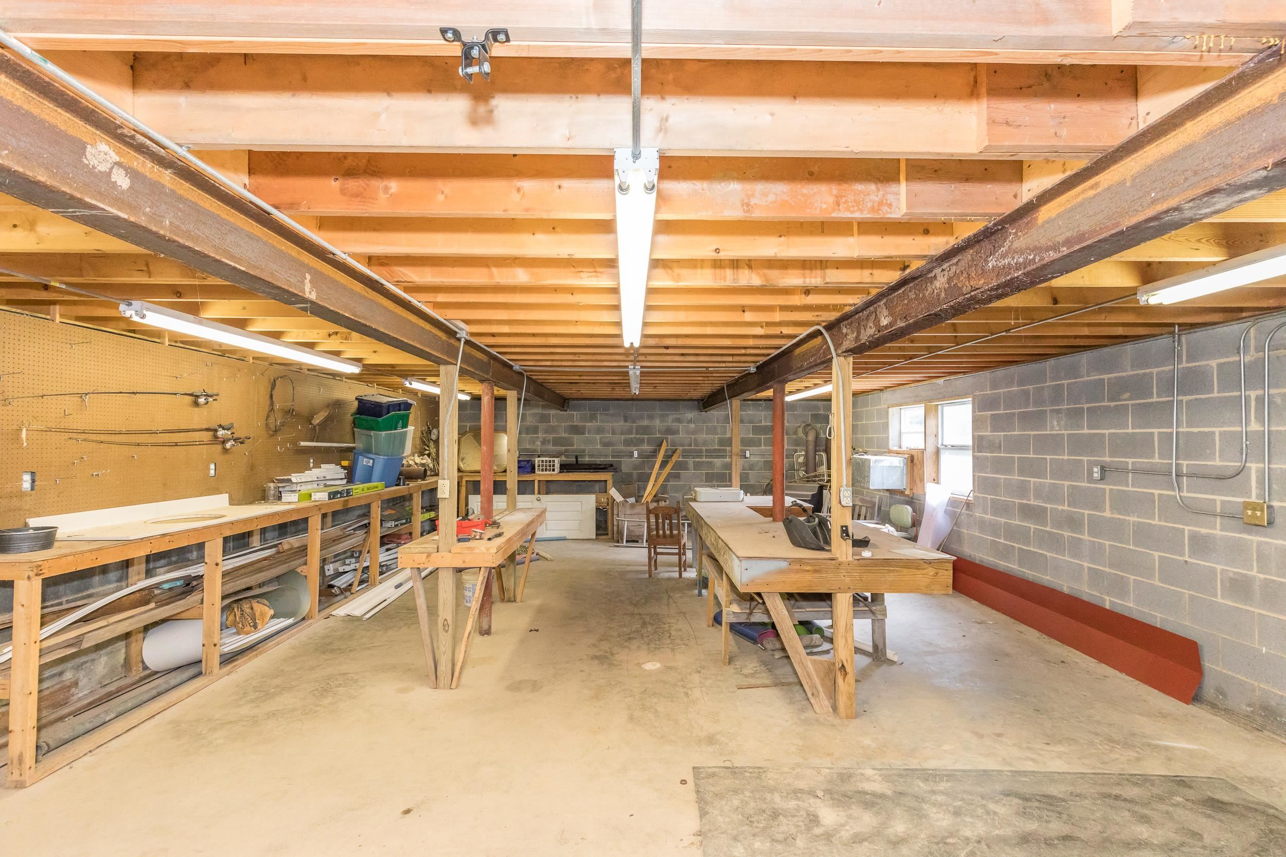 434 Glenwood Road Troutdale VA 24378
