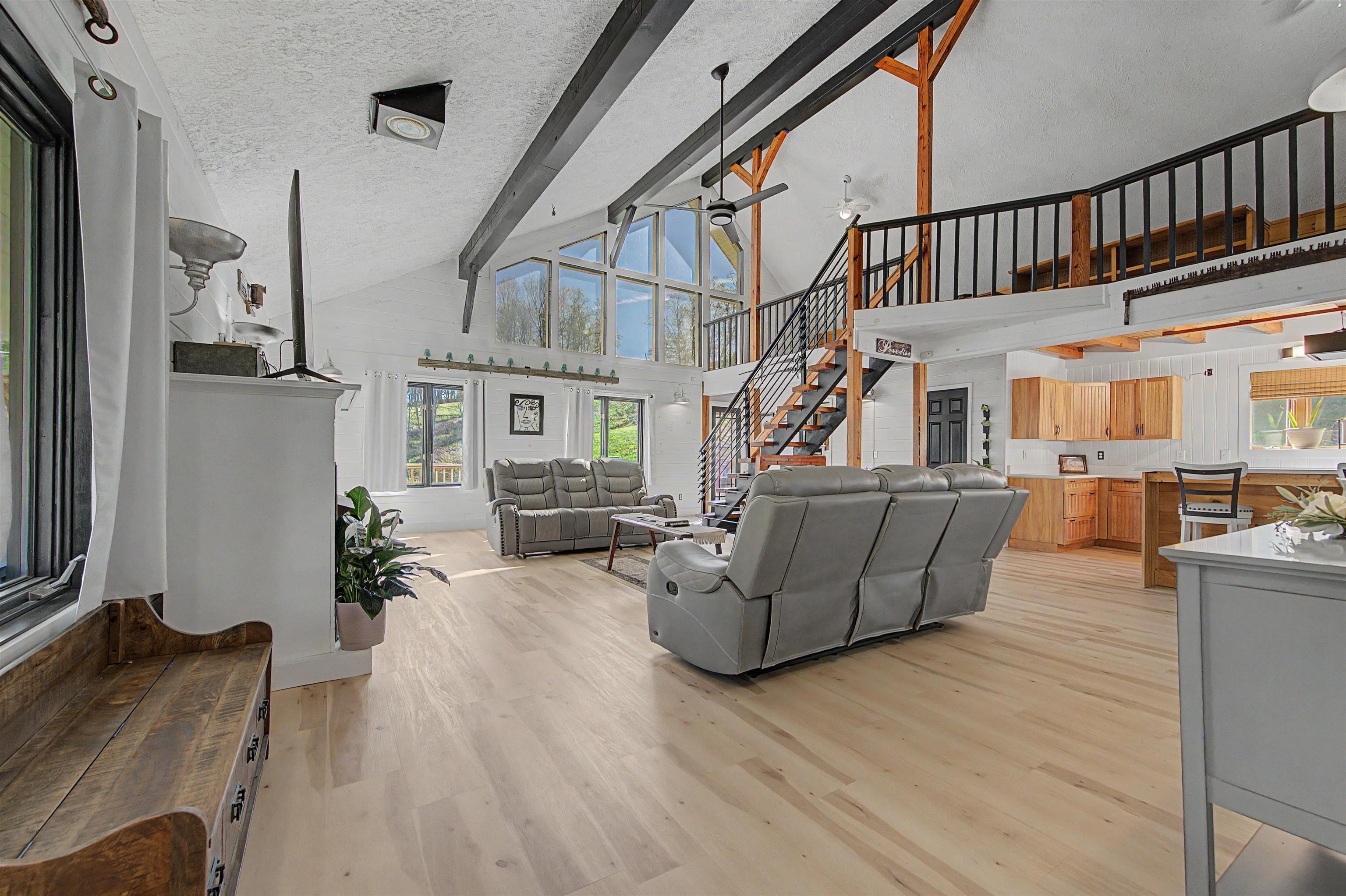 434 Glenwood Road Troutdale VA 24378