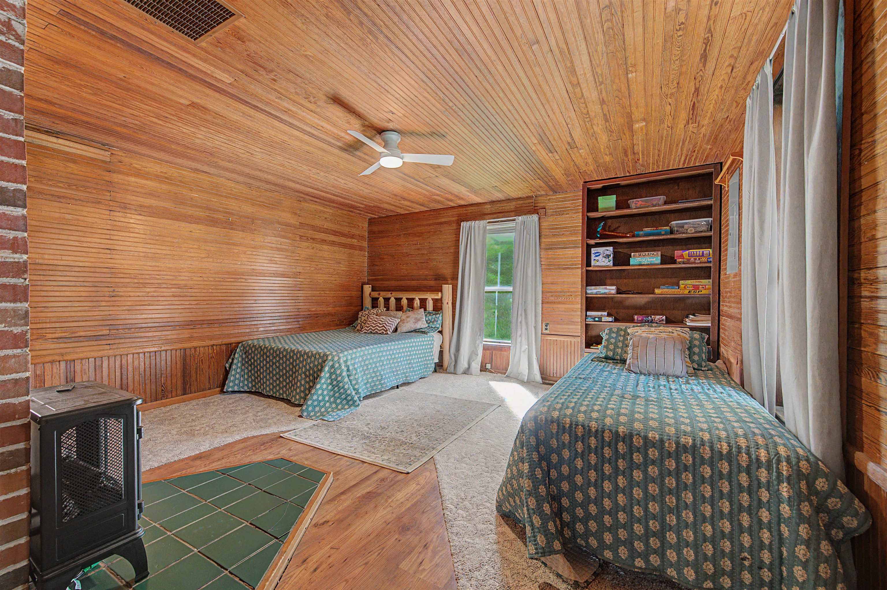 434 Glenwood Road Troutdale VA 24378