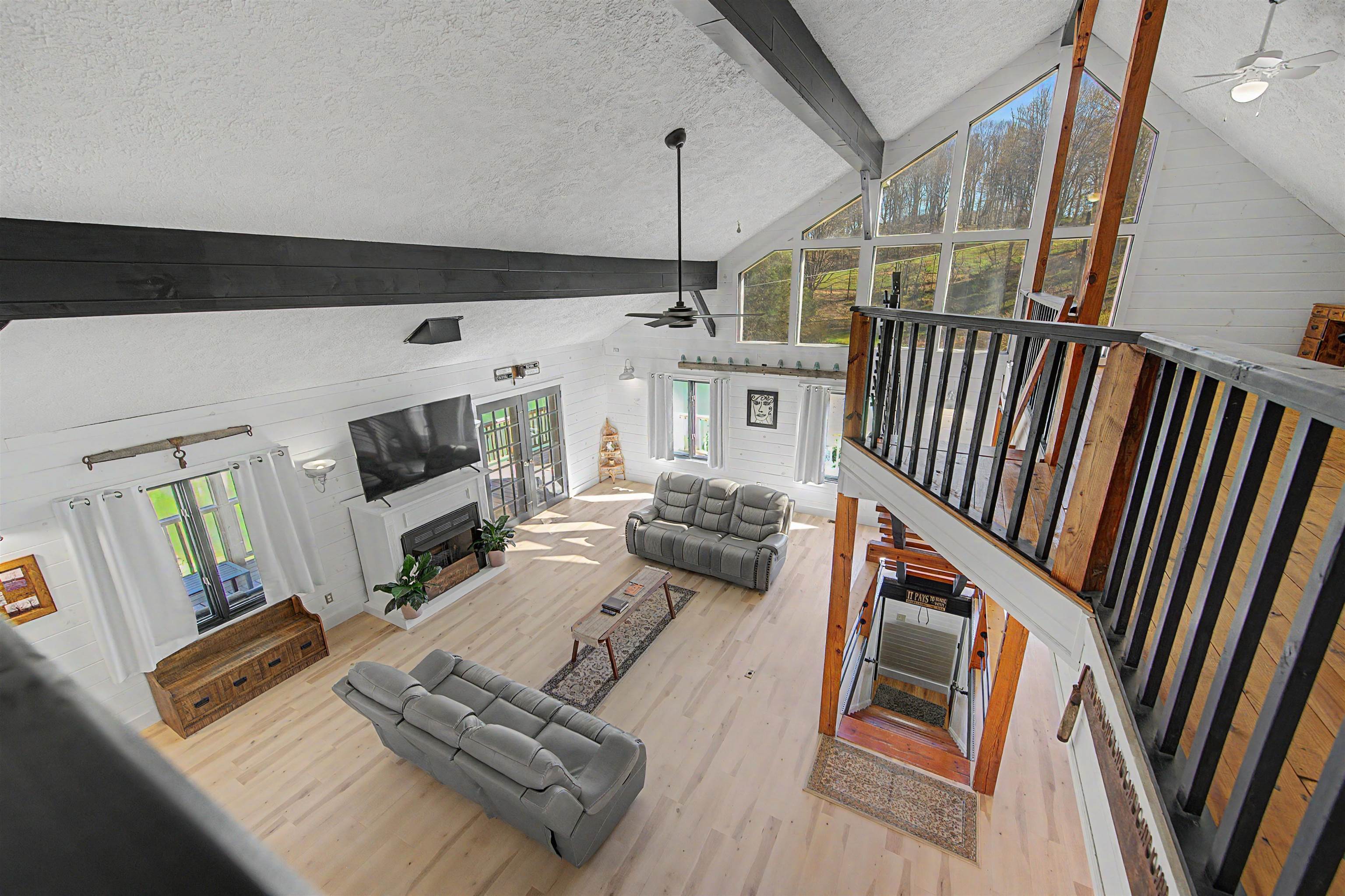 434 Glenwood Road Troutdale VA 24378