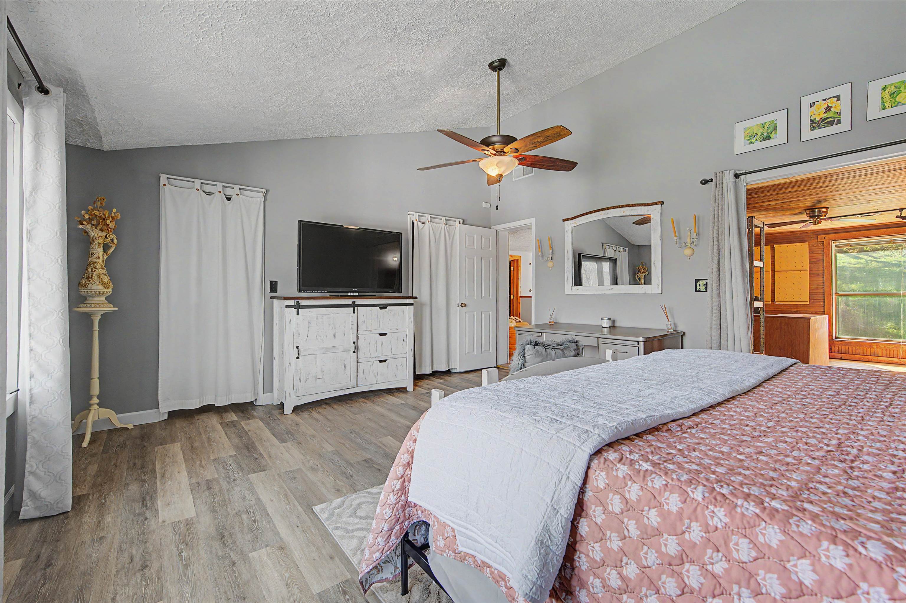 434 Glenwood Road Troutdale VA 24378
